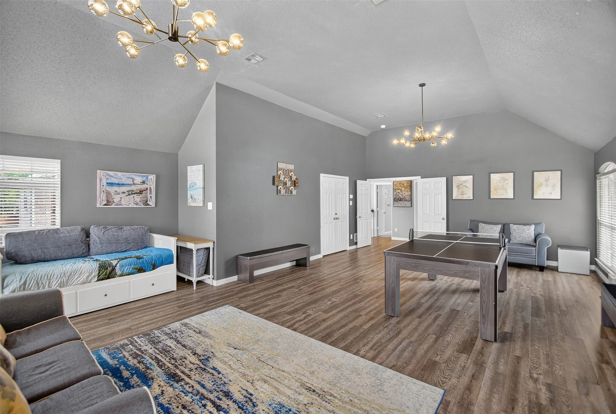 Single Family Residence For Sale in Collin County , 12000 Covington Lane, Frisco, Texas 75035, 5 Bedroom, 4 Bathroom, 2 Garage spaces, 4,290 Sqft, built in 1997, mls#21344157, Real Estate Agent in Frisco, Homes For Sale in Collin county, Homes For Sale in Frisco, Realtor in Frisco Texas, Real Estate Brokerage Independent Realty Texas, Luminita Cordes Realtor
