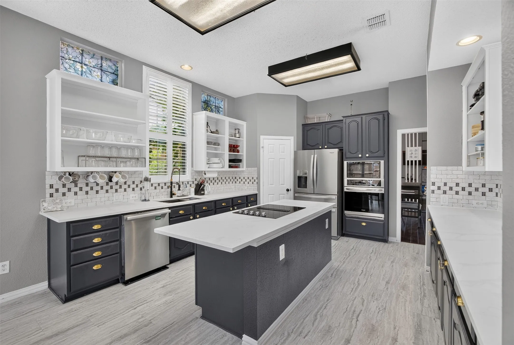 Single Family Residence For Sale in Collin County , 12000 Covington Lane, Frisco, Texas 75035, 5 Bedroom, 4 Bathroom, 2 Garage spaces, 4,290 Sqft, built in 1997, mls#21344157, Real Estate Agent in Frisco, Homes For Sale in Collin county, Homes For Sale in Frisco, Realtor in Frisco Texas, Real Estate Brokerage Independent Realty Texas, Luminita Cordes Realtor