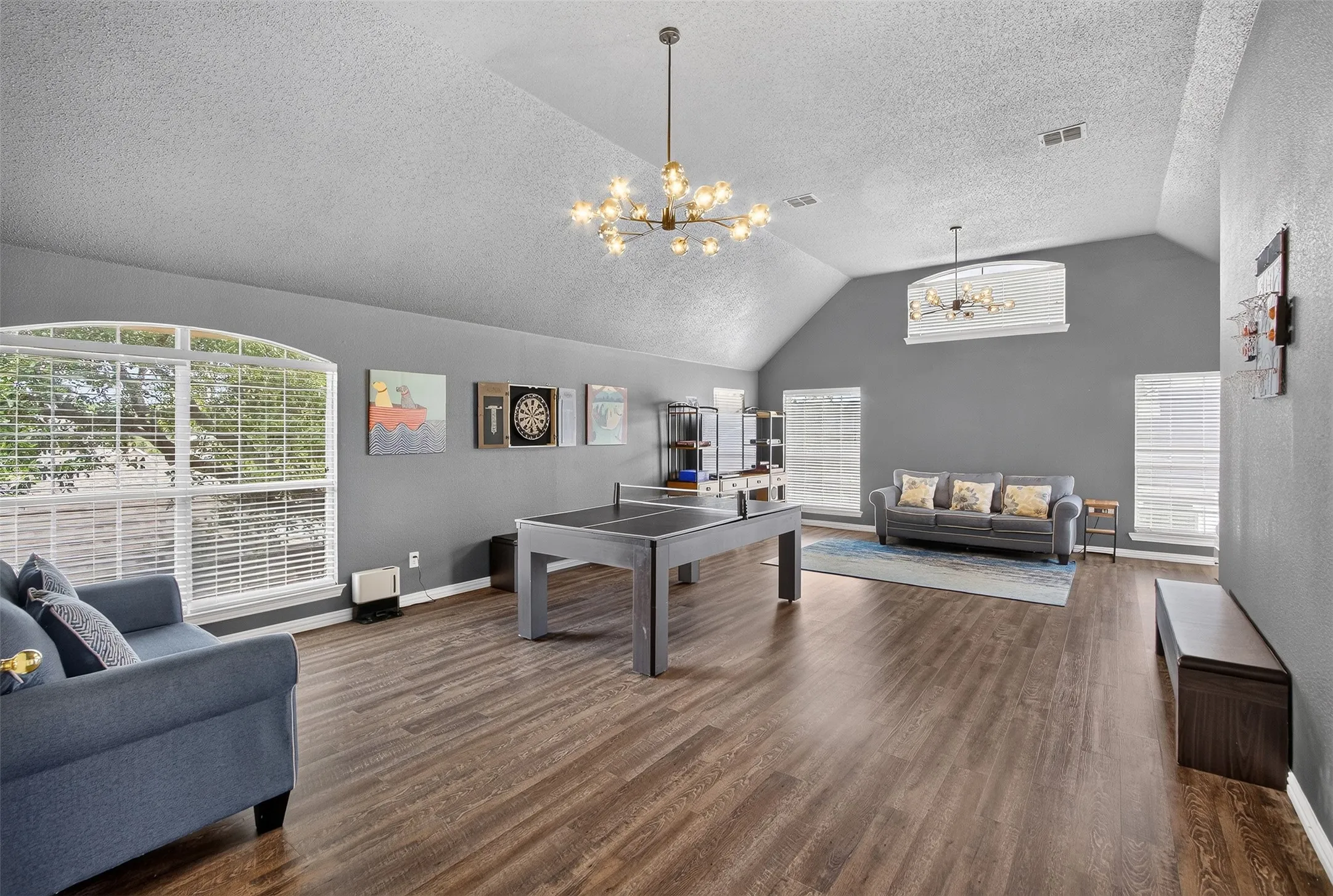Single Family Residence For Sale in Collin County , 12000 Covington Lane, Frisco, Texas 75035, 5 Bedroom, 4 Bathroom, 2 Garage spaces, 4,290 Sqft, built in 1997, mls#21344157, Real Estate Agent in Frisco, Homes For Sale in Collin county, Homes For Sale in Frisco, Realtor in Frisco Texas, Real Estate Brokerage Independent Realty Texas, Luminita Cordes Realtor