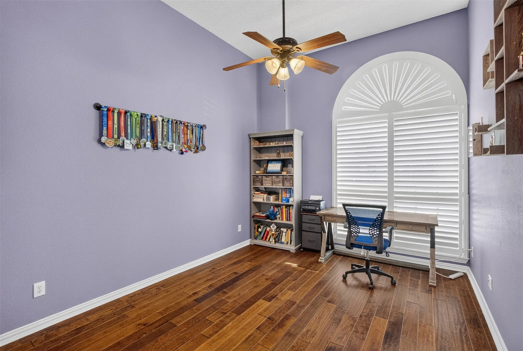 Single Family Residence For Sale in Collin County , 12000 Covington Lane, Frisco, Texas 75035, 5 Bedroom, 4 Bathroom, 2 Garage spaces, 4,290 Sqft, built in 1997, mls#21344157, Real Estate Agent in Frisco, Homes For Sale in Collin county, Homes For Sale in Frisco, Realtor in Frisco Texas, Real Estate Brokerage Independent Realty Texas, Luminita Cordes Realtor