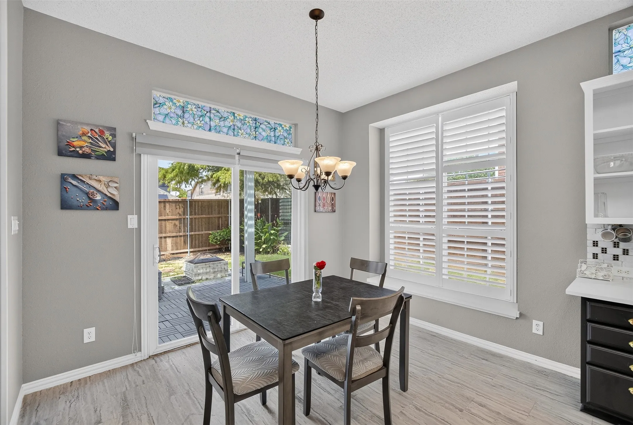 Single Family Residence For Sale in Collin County , 12000 Covington Lane, Frisco, Texas 75035, 5 Bedroom, 4 Bathroom, 2 Garage spaces, 4,290 Sqft, built in 1997, mls#21344157, Real Estate Agent in Frisco, Homes For Sale in Collin county, Homes For Sale in Frisco, Realtor in Frisco Texas, Real Estate Brokerage Independent Realty Texas, Luminita Cordes Realtor