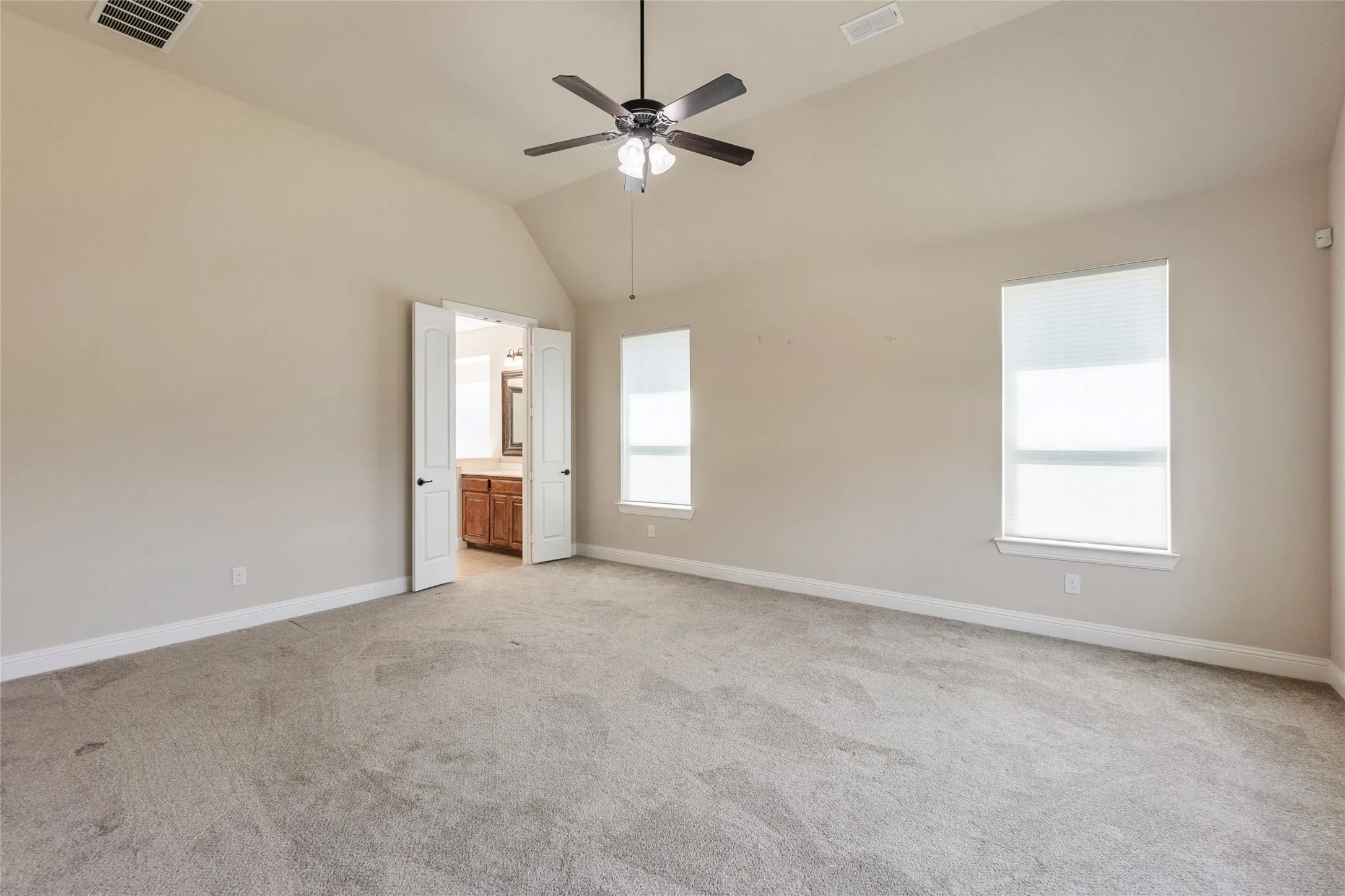 Single Family Residence For Rent in Tarrant County , 4802 Comstock Way, Mansfield, Texas 76063, 4 Bedroom, 2 Bathroom, 2 Garage spaces, 2,904 Sqft, built in 2018, mls#21345405, Real Estate Agent in Mansfield, Homes For Rent in Tarrant county, Homes For Rent in Mansfield, Realtor in Mansfield Texas, Real Estate Brokerage Independent Realty Texas, Luminita Cordes Realtor