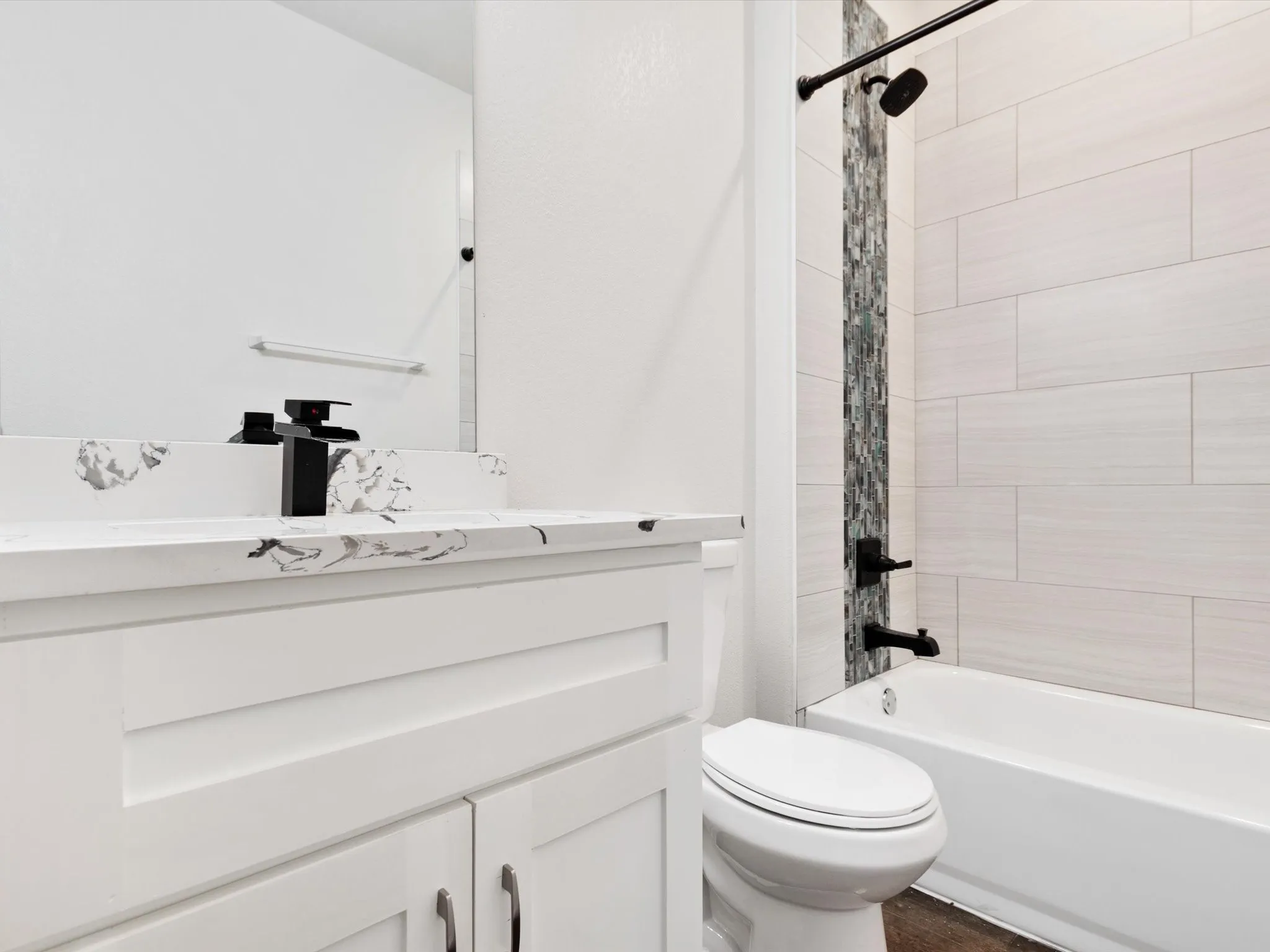 Single Family Residence For Sale in Tarrant County , 5832 Humbert Avenue, Fort Worth, Texas 76107, 4 Bedroom, 2 Bathroom, 2 Garage spaces, 1,749 Sqft, built in 2023, mls#21341054, Real Estate Agent in Fort Worth, Homes For Sale in Tarrant county, Homes For Sale in Fort Worth, Realtor in Fort Worth Texas, Real Estate Brokerage Independent Realty Texas, Luminita Cordes Realtor