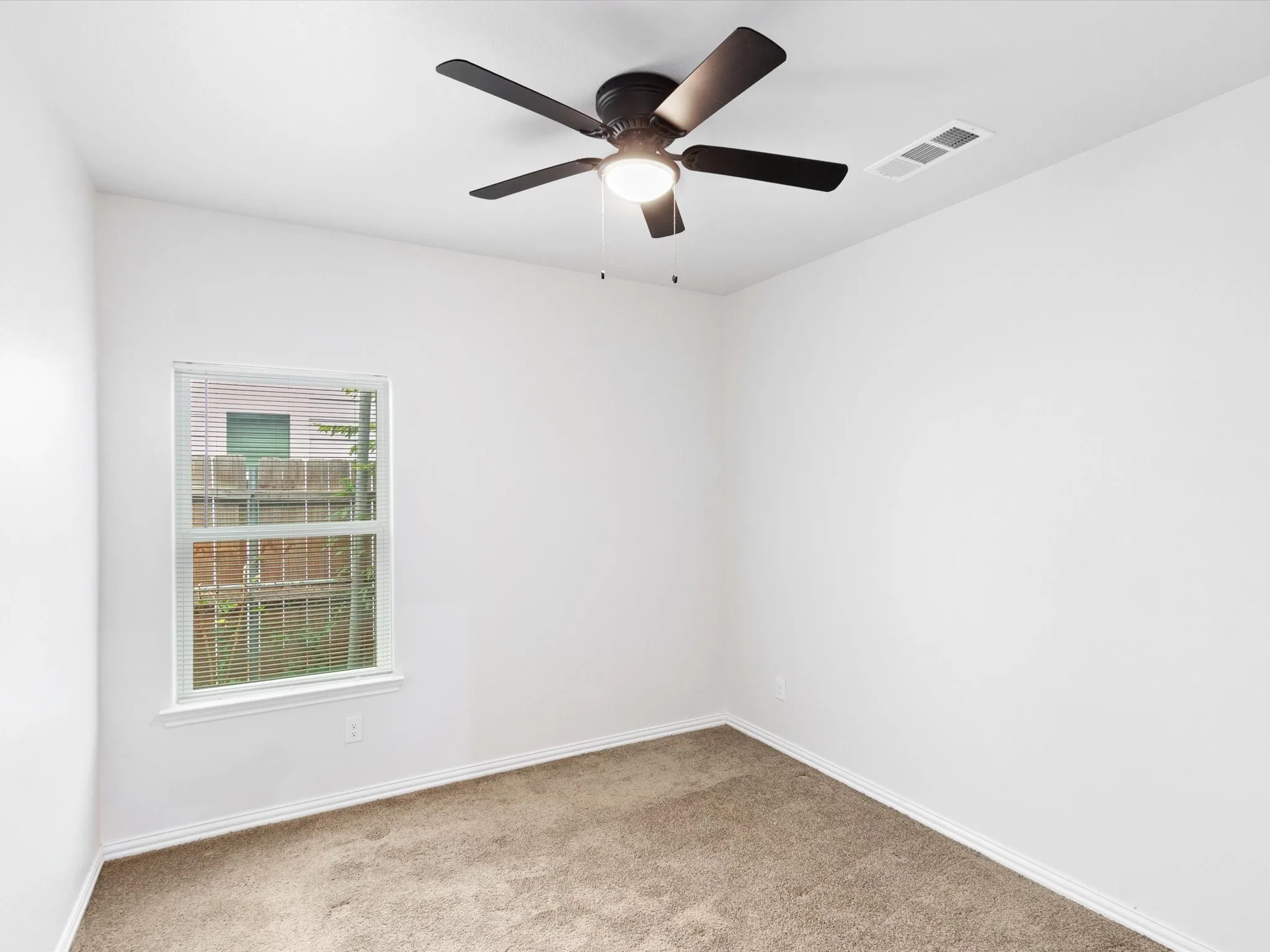 Single Family Residence For Sale in Tarrant County , 5832 Humbert Avenue, Fort Worth, Texas 76107, 4 Bedroom, 2 Bathroom, 2 Garage spaces, 1,749 Sqft, built in 2023, mls#21341054, Real Estate Agent in Fort Worth, Homes For Sale in Tarrant county, Homes For Sale in Fort Worth, Realtor in Fort Worth Texas, Real Estate Brokerage Independent Realty Texas, Luminita Cordes Realtor
