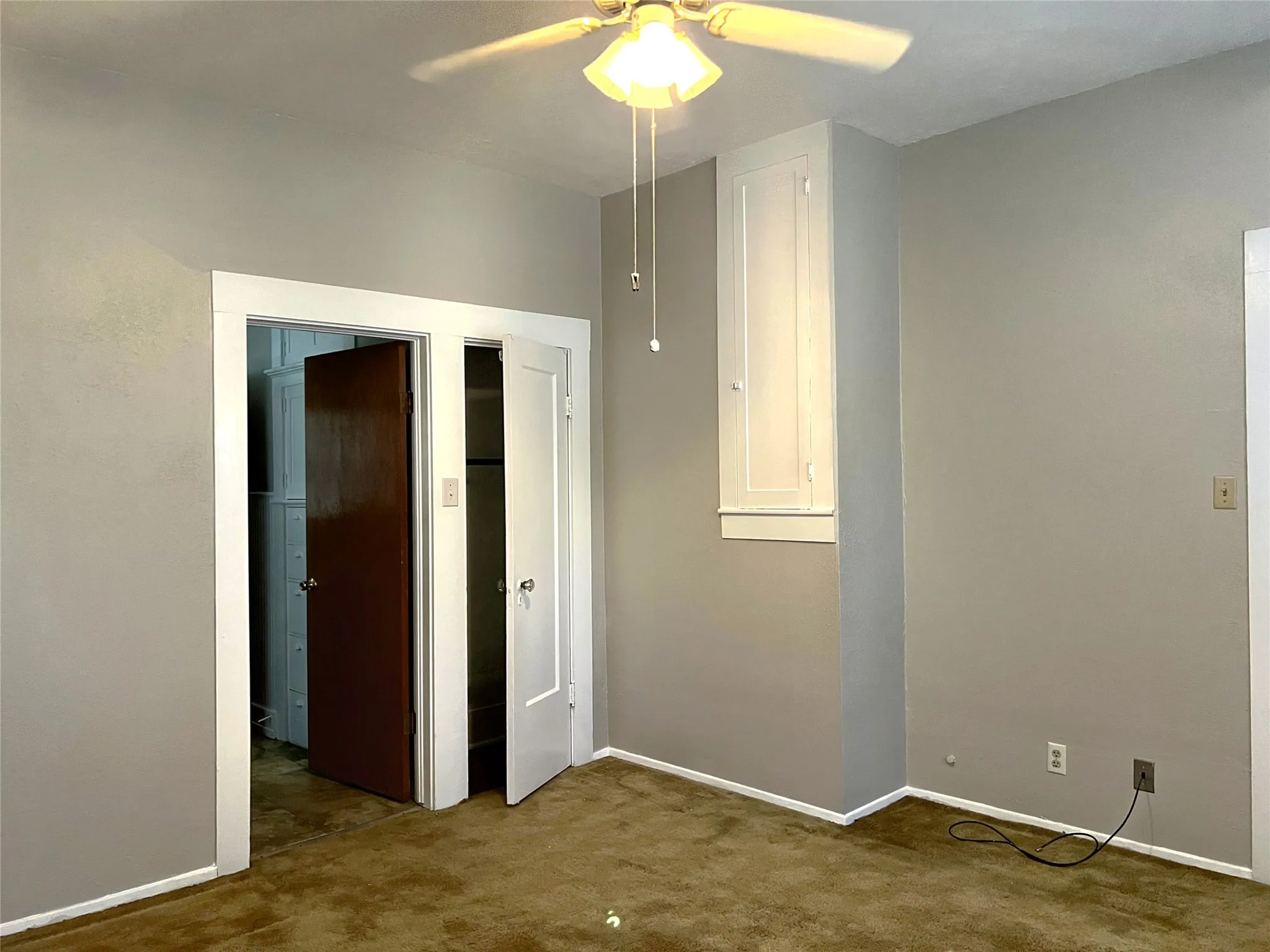 Single Family Residence For Sale in Clay County , 715 E Ikard Street, Henrietta, Texas 76365, 3 Bedrooms, 1 Bathroom, Garage spaces, 1,532 Sqft, built in 1917, Price $214,000, mls#21345412, Real Estate Agent in Henrietta, Homes For Sale in Clay county, Homes For Sale in Henrietta, Realtor in Henrietta Texas, Real Estate Brokerage Independent Realty Texas, Luminita Cordes Realtor