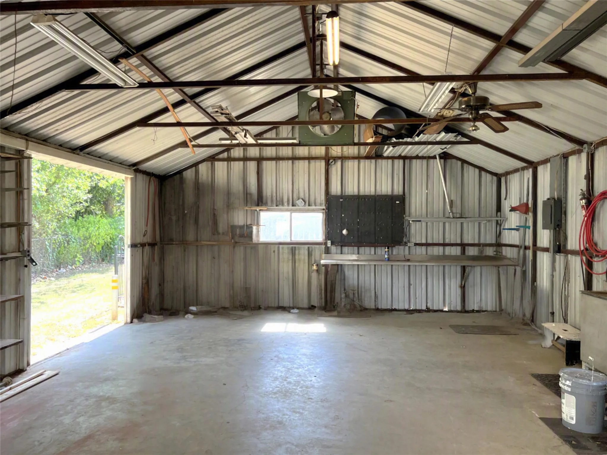 Single Family Residence For Sale in Clay County , 715 E Ikard Street, Henrietta, Texas 76365, 3 Bedrooms, 1 Bathroom, Garage spaces, 1,532 Sqft, built in 1917, Price $214,000, mls#21345412, Real Estate Agent in Henrietta, Homes For Sale in Clay county, Homes For Sale in Henrietta, Realtor in Henrietta Texas, Real Estate Brokerage Independent Realty Texas, Luminita Cordes Realtor
