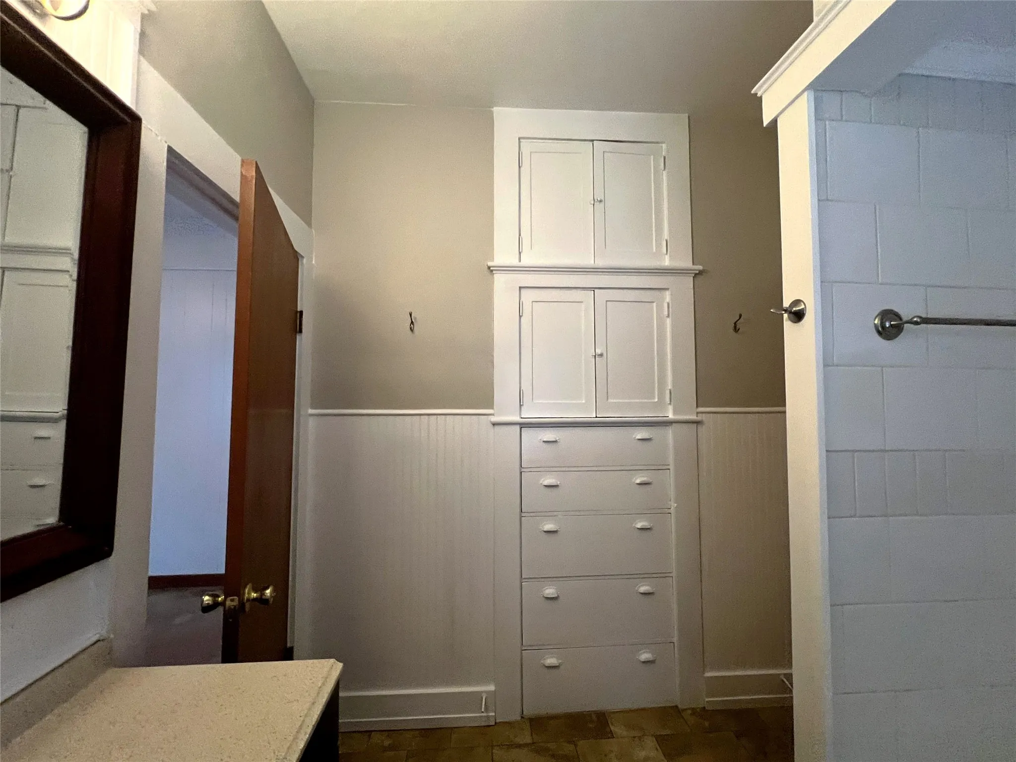 Single Family Residence For Sale in Clay County , 715 E Ikard Street, Henrietta, Texas 76365, 3 Bedrooms, 1 Bathroom, Garage spaces, 1,532 Sqft, built in 1917, Price $214,000, mls#21345412, Real Estate Agent in Henrietta, Homes For Sale in Clay county, Homes For Sale in Henrietta, Realtor in Henrietta Texas, Real Estate Brokerage Independent Realty Texas, Luminita Cordes Realtor