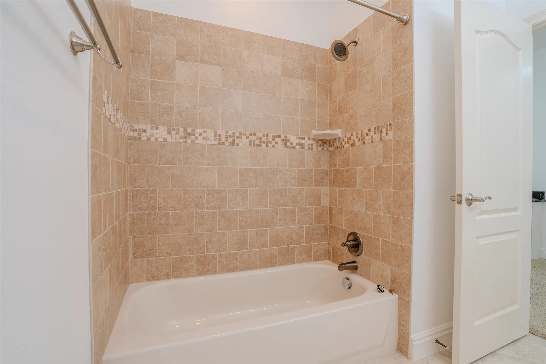 secondary bath