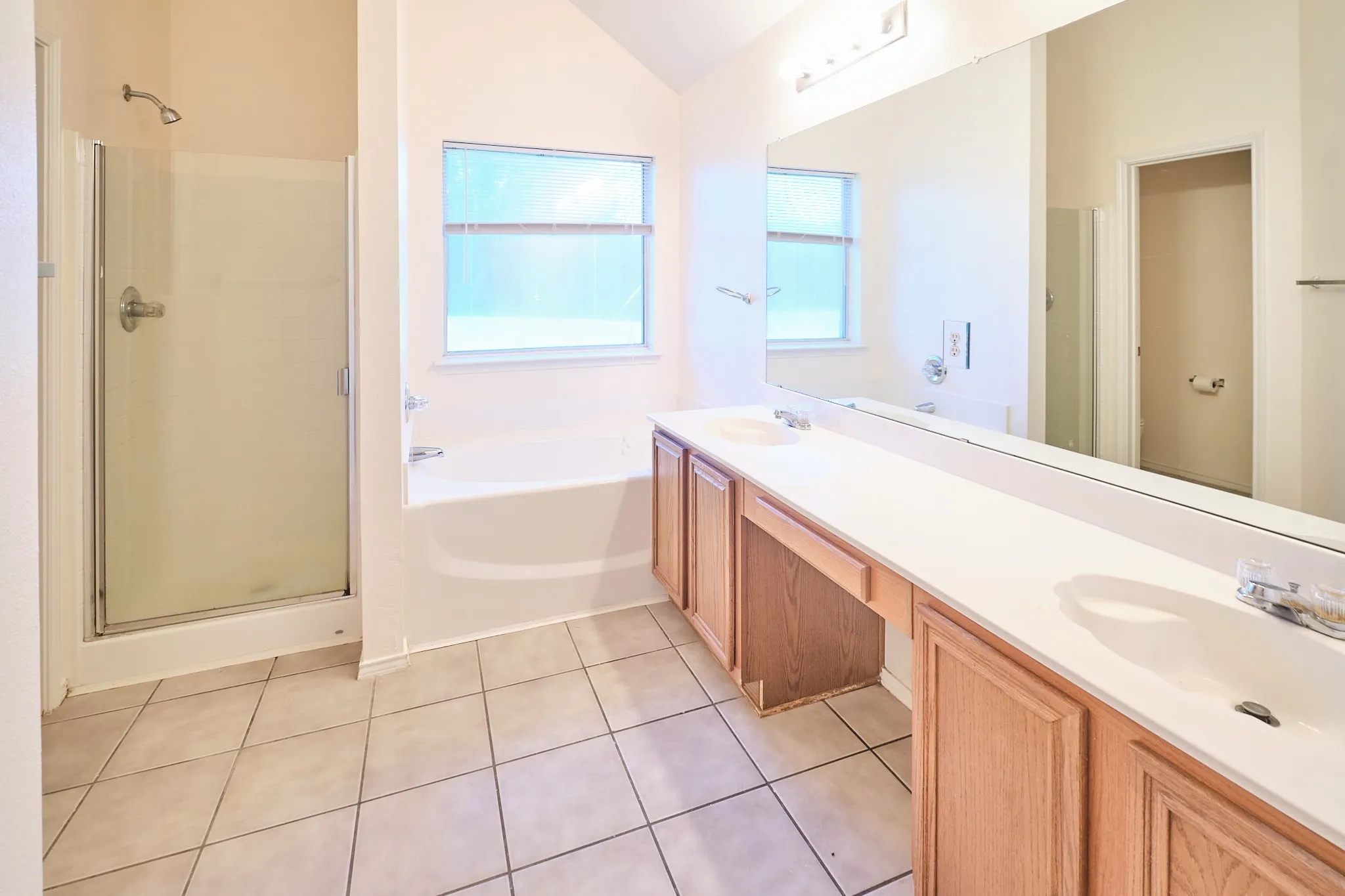 Single Family Residence For Rent in Collin County , 501 Harvard Drive, Princeton, Texas 75407, 3 Bedroom, 2 Bathroom, 2 Garage spaces, 1,767 Sqft, built in 2004, mls#21345418, Real Estate Agent in Princeton, Homes For Rent in Collin county, Homes For Rent in Princeton, Realtor in Princeton Texas, Real Estate Brokerage Independent Realty Texas, Luminita Cordes Realtor