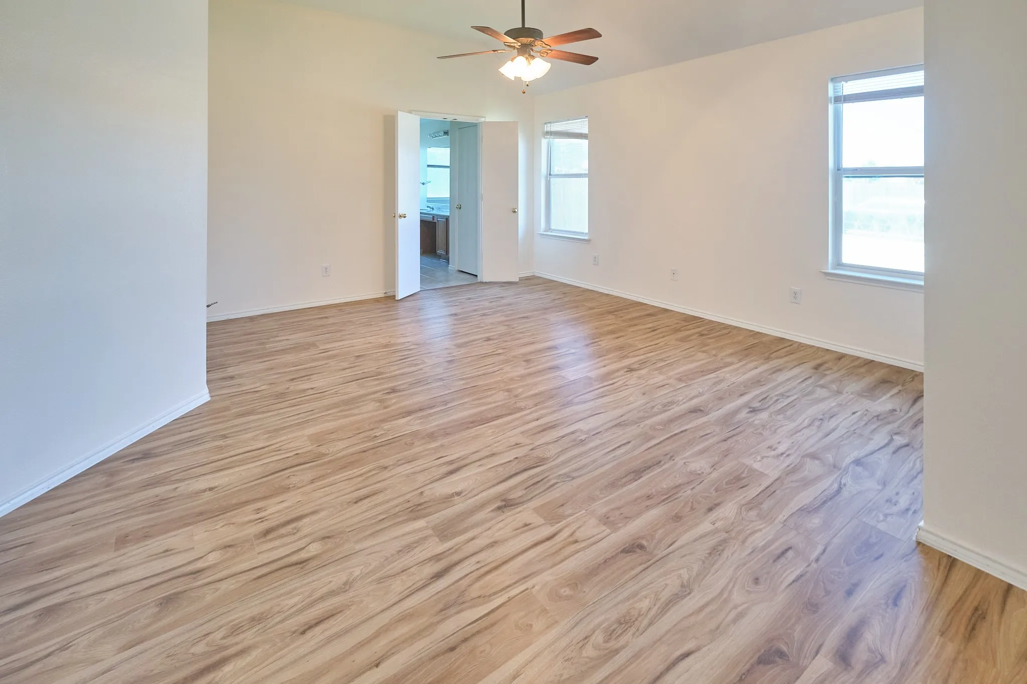 Single Family Residence For Rent in Collin County , 501 Harvard Drive, Princeton, Texas 75407, 3 Bedroom, 2 Bathroom, 2 Garage spaces, 1,767 Sqft, built in 2004, mls#21345418, Real Estate Agent in Princeton, Homes For Rent in Collin county, Homes For Rent in Princeton, Realtor in Princeton Texas, Real Estate Brokerage Independent Realty Texas, Luminita Cordes Realtor