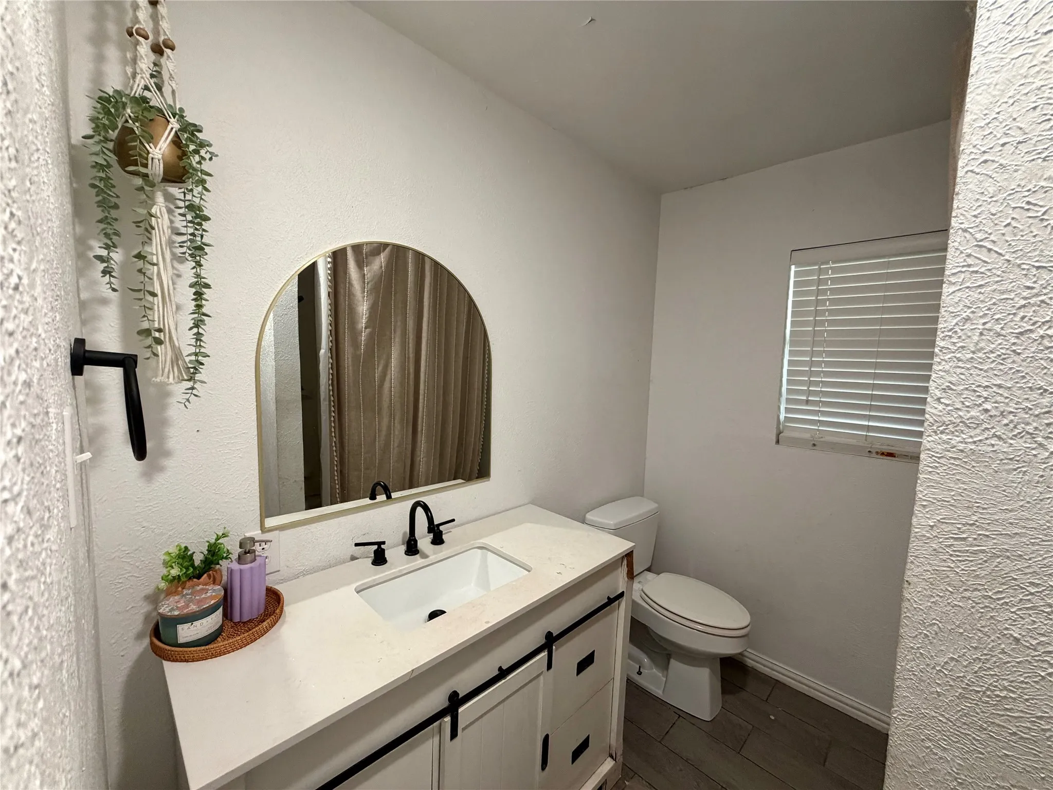vanity in secodary bathroom