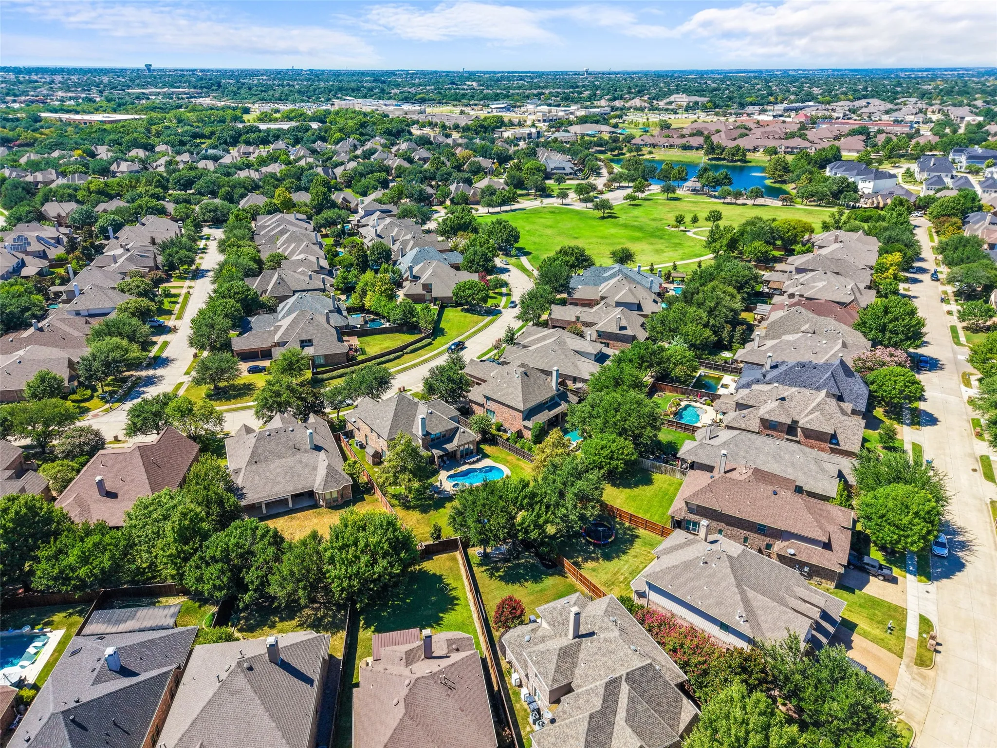 Single Family Residence For Sale in Collin County , 3401 Sliding Rock Drive, Mc Kinney, Texas 75070, 5 Bedroom, 4 Bathroom, 3 Garage spaces, 4,019 Sqft, built in 2006, mls#21340060, Real Estate Agent in Mc Kinney, Homes For Sale in Collin county, Homes For Sale in Mc Kinney, Realtor in Mc Kinney Texas, Real Estate Brokerage Independent Realty Texas, Luminita Cordes Realtor