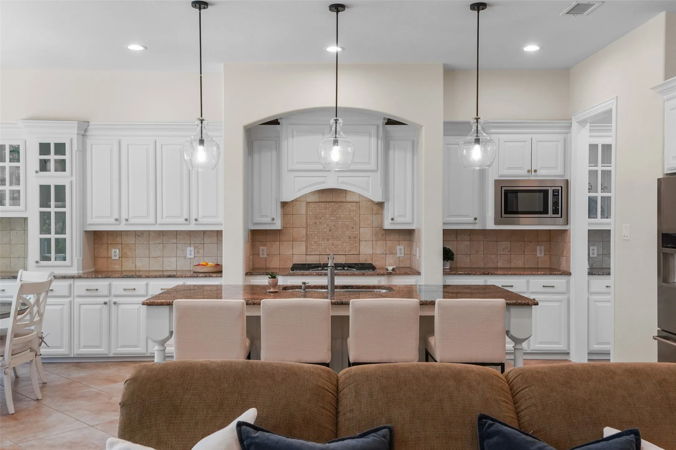 Single Family Residence For Sale in Collin County , 3401 Sliding Rock Drive, Mc Kinney, Texas 75070, 5 Bedroom, 4 Bathroom, 3 Garage spaces, 4,019 Sqft, built in 2006, mls#21340060, Real Estate Agent in Mc Kinney, Homes For Sale in Collin county, Homes For Sale in Mc Kinney, Realtor in Mc Kinney Texas, Real Estate Brokerage Independent Realty Texas, Luminita Cordes Realtor