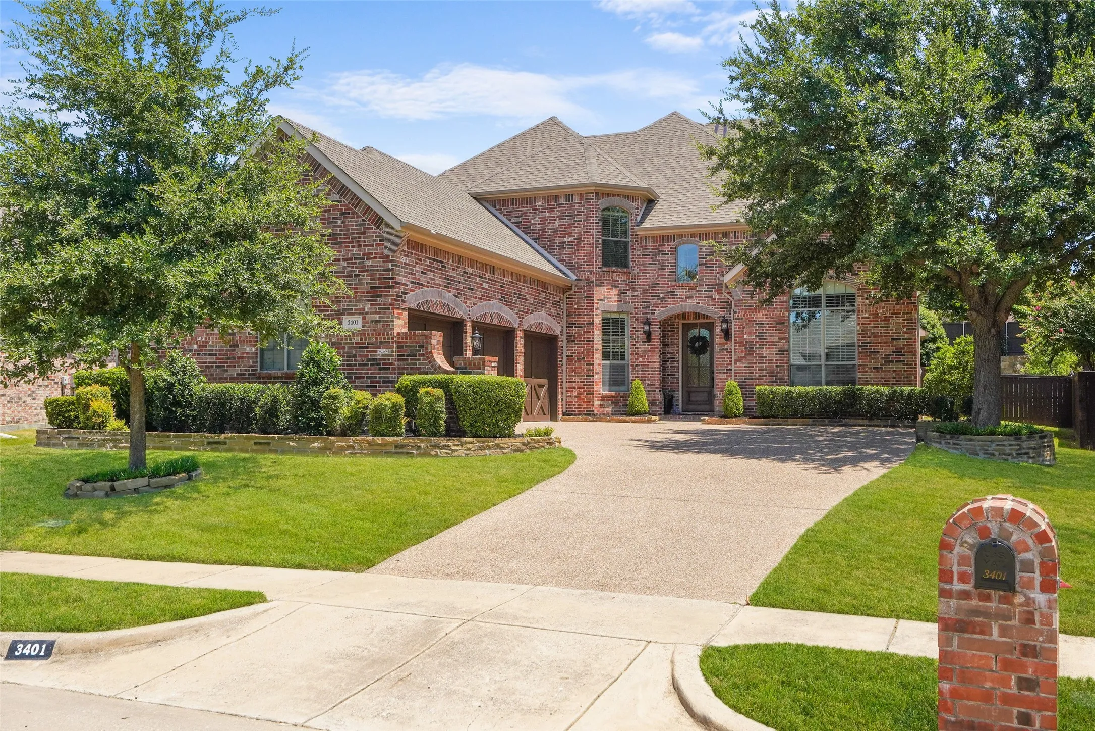 Single Family Residence For Sale in Collin County , 3401 Sliding Rock Drive, Mc Kinney, Texas 75070, 5 Bedroom, 4 Bathroom, 3 Garage spaces, 4,019 Sqft, built in 2006, mls#21340060, Real Estate Agent in Mc Kinney, Homes For Sale in Collin county, Homes For Sale in Mc Kinney, Realtor in Mc Kinney Texas, Real Estate Brokerage Independent Realty Texas, Luminita Cordes Realtor