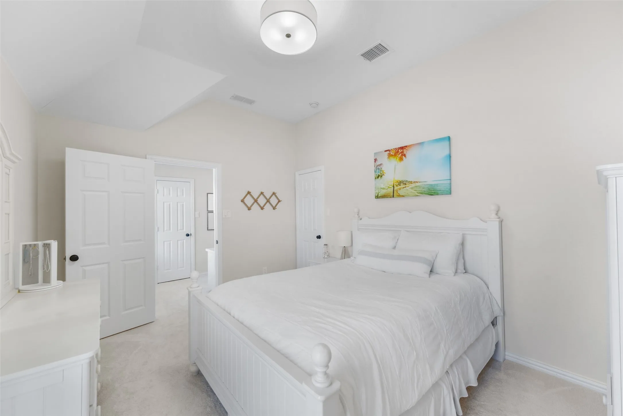 Single Family Residence For Sale in Collin County , 3401 Sliding Rock Drive, Mc Kinney, Texas 75070, 5 Bedroom, 4 Bathroom, 3 Garage spaces, 4,019 Sqft, built in 2006, mls#21340060, Real Estate Agent in Mc Kinney, Homes For Sale in Collin county, Homes For Sale in Mc Kinney, Realtor in Mc Kinney Texas, Real Estate Brokerage Independent Realty Texas, Luminita Cordes Realtor