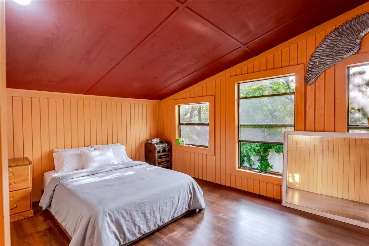 balcony enclosed room