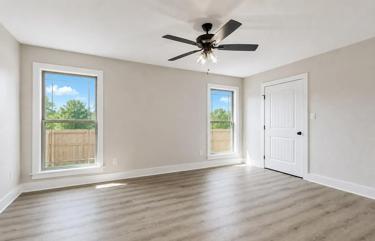 Single Family Residence For Sale in Cherokee County , 425 S Bonner Street, Jacksonville, Texas 75766, 2 Bedrooms, 2 Bathrooms, Garage spaces, 1,018 Sqft, built in 2026, Price $213,780, mls#21340874, Real Estate Agent in Jacksonville, Homes For Sale in Cherokee county, Homes For Sale in Jacksonville, Realtor in Jacksonville Texas, Real Estate Brokerage Independent Realty Texas, Luminita Cordes Realtor