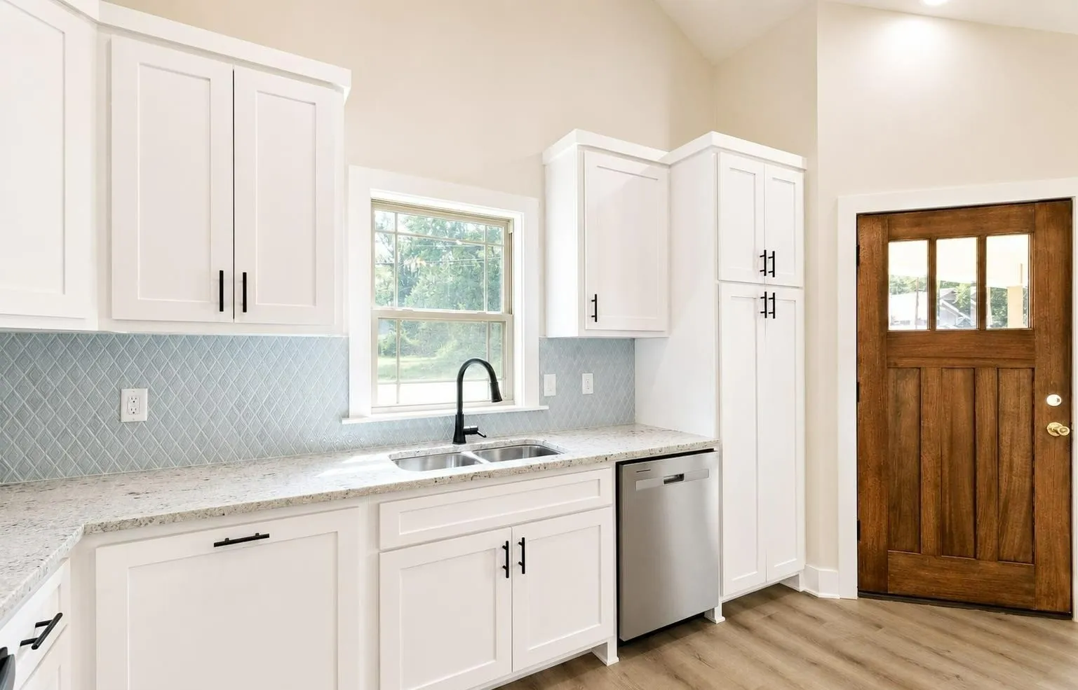 Single Family Residence For Sale in Cherokee County , 425 S Bonner Street, Jacksonville, Texas 75766, 2 Bedrooms, 2 Bathrooms, Garage spaces, 1,018 Sqft, built in 2026, Price $213,780, mls#21340874, Real Estate Agent in Jacksonville, Homes For Sale in Cherokee county, Homes For Sale in Jacksonville, Realtor in Jacksonville Texas, Real Estate Brokerage Independent Realty Texas, Luminita Cordes Realtor