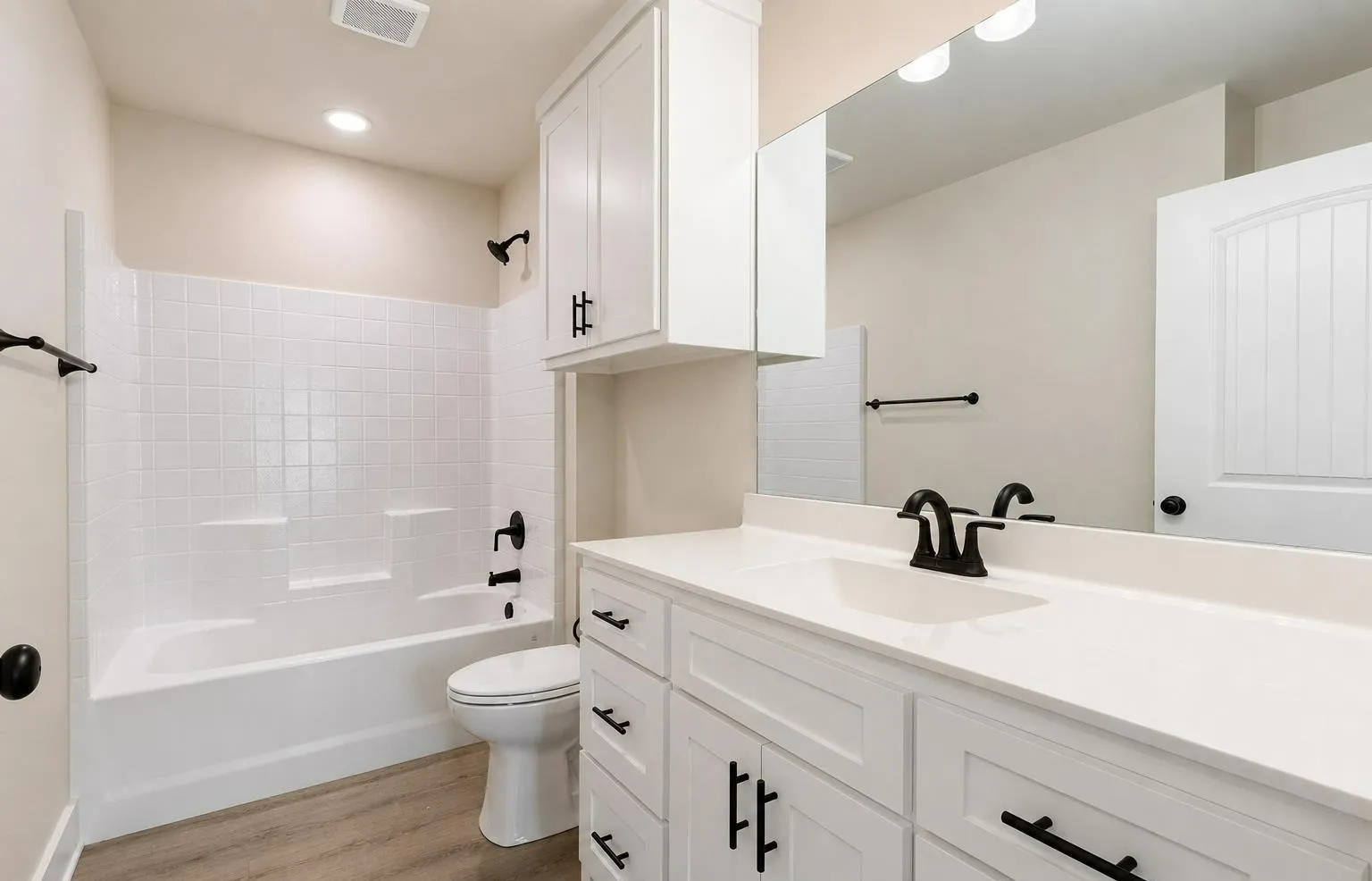 Single Family Residence For Sale in Cherokee County , 425 S Bonner Street, Jacksonville, Texas 75766, 2 Bedrooms, 2 Bathrooms, Garage spaces, 1,018 Sqft, built in 2026, Price $213,780, mls#21340874, Real Estate Agent in Jacksonville, Homes For Sale in Cherokee county, Homes For Sale in Jacksonville, Realtor in Jacksonville Texas, Real Estate Brokerage Independent Realty Texas, Luminita Cordes Realtor