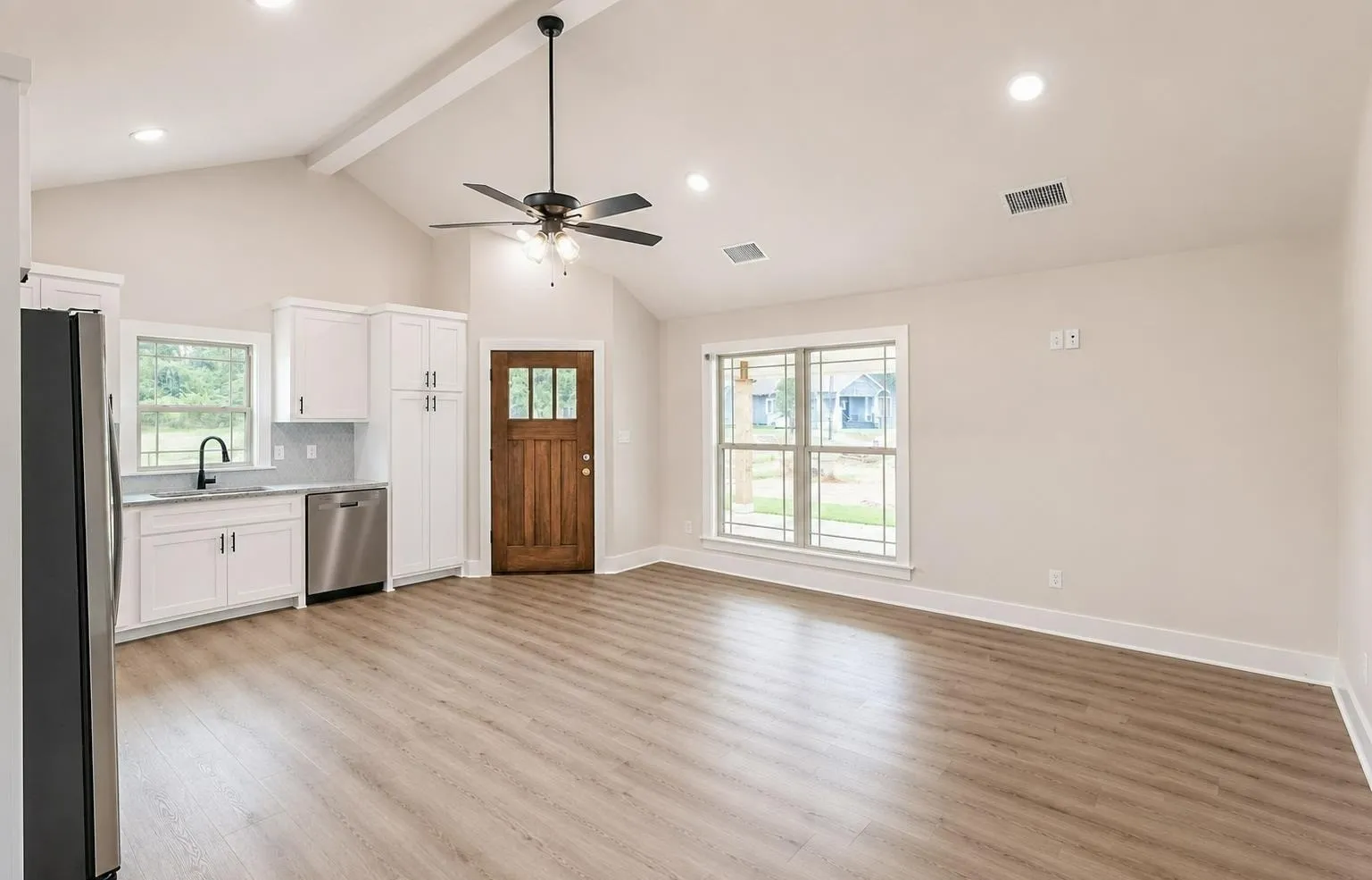 Single Family Residence For Sale in Cherokee County , 425 S Bonner Street, Jacksonville, Texas 75766, 2 Bedrooms, 2 Bathrooms, Garage spaces, 1,018 Sqft, built in 2026, Price $213,780, mls#21340874, Real Estate Agent in Jacksonville, Homes For Sale in Cherokee county, Homes For Sale in Jacksonville, Realtor in Jacksonville Texas, Real Estate Brokerage Independent Realty Texas, Luminita Cordes Realtor