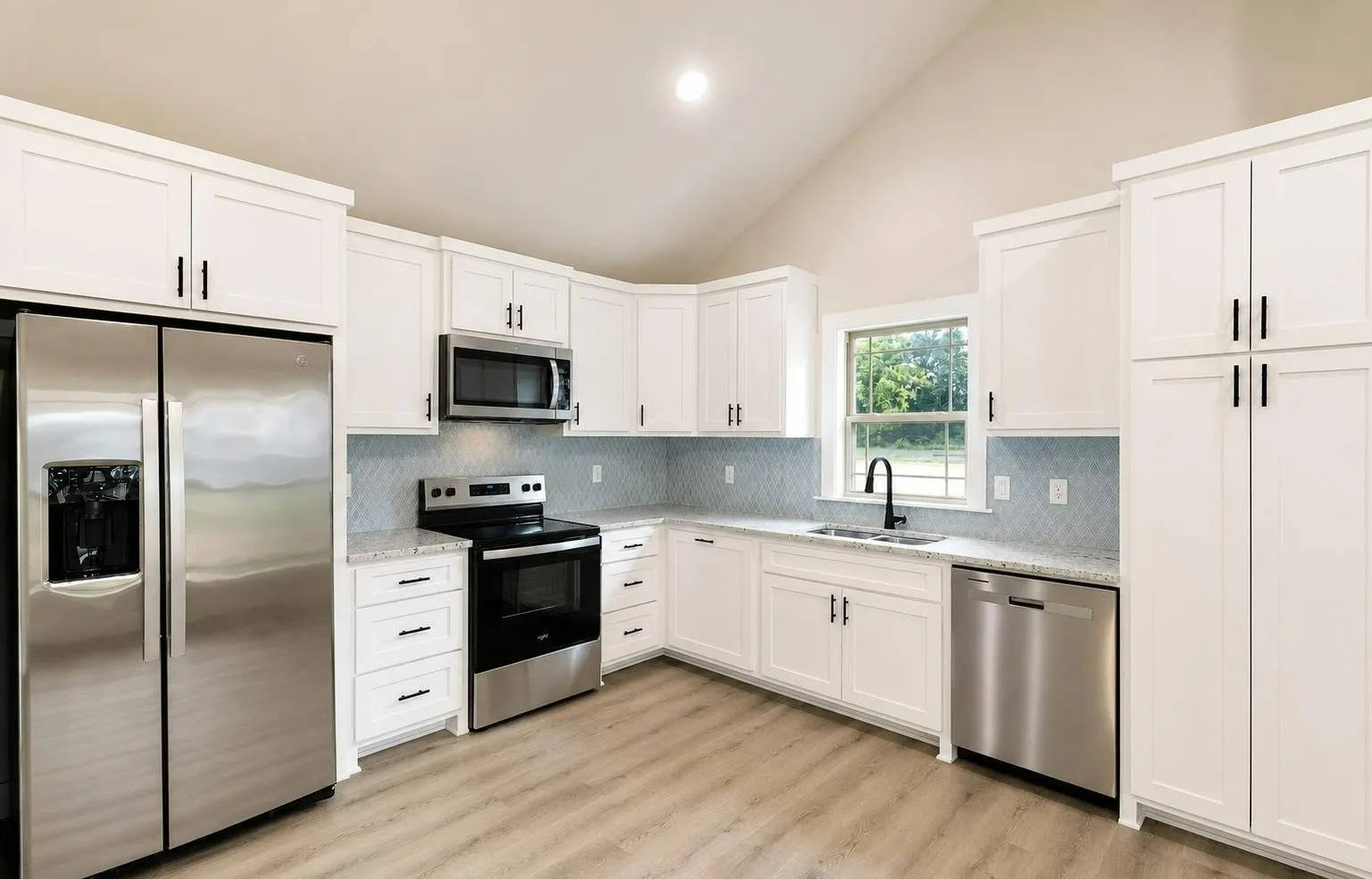 Single Family Residence For Sale in Cherokee County , 425 S Bonner Street, Jacksonville, Texas 75766, 2 Bedrooms, 2 Bathrooms, Garage spaces, 1,018 Sqft, built in 2026, Price $213,780, mls#21340874, Real Estate Agent in Jacksonville, Homes For Sale in Cherokee county, Homes For Sale in Jacksonville, Realtor in Jacksonville Texas, Real Estate Brokerage Independent Realty Texas, Luminita Cordes Realtor