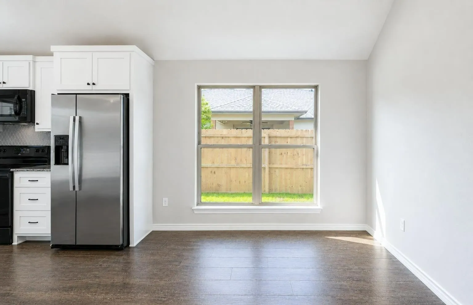 Single Family Residence For Sale in Cherokee County , 423 S Bonner Street, Jacksonville, Texas 75766, 2 Bedrooms, 2 Bathrooms, Garage spaces, 1,018 Sqft, built in 2026, Price $213,780, mls#21340846, Real Estate Agent in Jacksonville, Homes For Sale in Cherokee county, Homes For Sale in Jacksonville, Realtor in Jacksonville Texas, Real Estate Brokerage Independent Realty Texas, Luminita Cordes Realtor