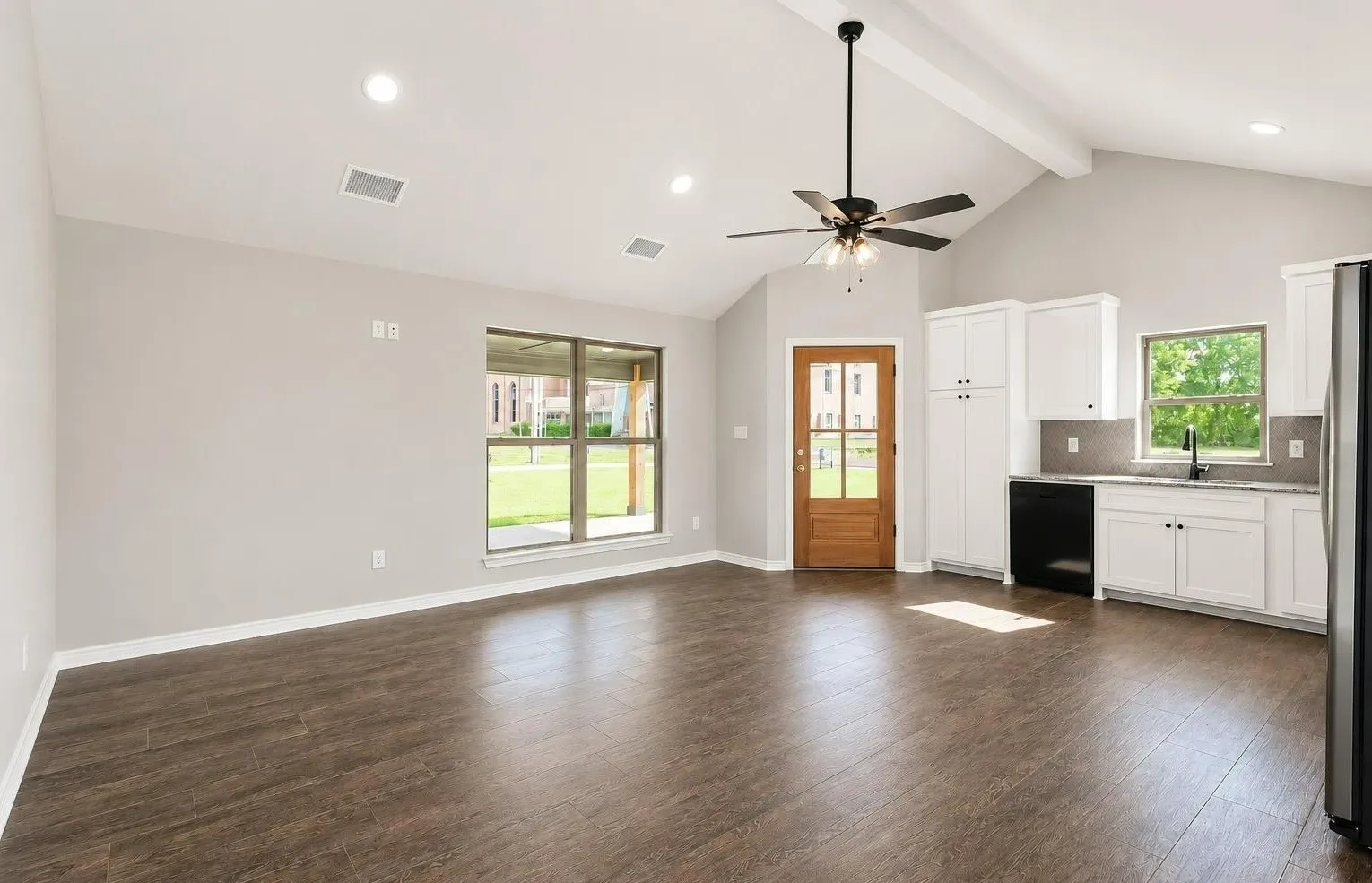 Single Family Residence For Sale in Cherokee County , 423 S Bonner Street, Jacksonville, Texas 75766, 2 Bedrooms, 2 Bathrooms, Garage spaces, 1,018 Sqft, built in 2026, Price $213,780, mls#21340846, Real Estate Agent in Jacksonville, Homes For Sale in Cherokee county, Homes For Sale in Jacksonville, Realtor in Jacksonville Texas, Real Estate Brokerage Independent Realty Texas, Luminita Cordes Realtor