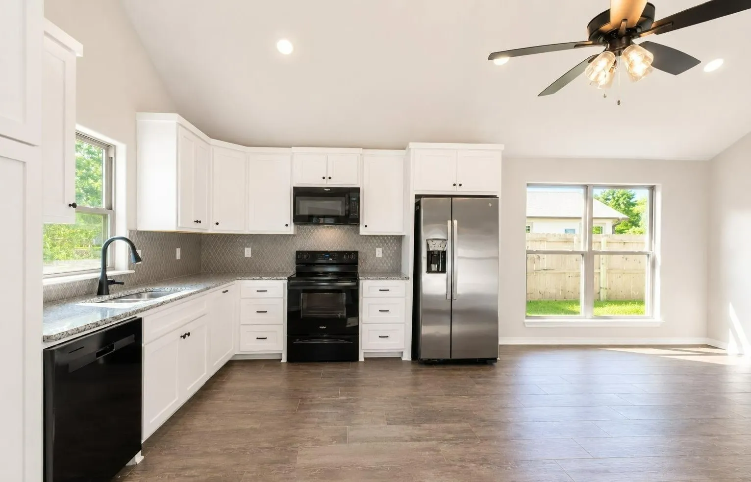 Single Family Residence For Sale in Cherokee County , 423 S Bonner Street, Jacksonville, Texas 75766, 2 Bedrooms, 2 Bathrooms, Garage spaces, 1,018 Sqft, built in 2026, Price $213,780, mls#21340846, Real Estate Agent in Jacksonville, Homes For Sale in Cherokee county, Homes For Sale in Jacksonville, Realtor in Jacksonville Texas, Real Estate Brokerage Independent Realty Texas, Luminita Cordes Realtor