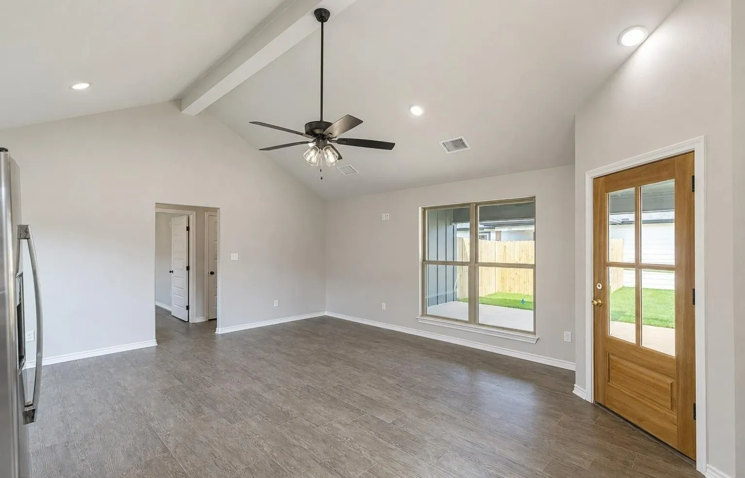 Single Family Residence For Sale in Cherokee County , 423 S Bonner Street, Jacksonville, Texas 75766, 2 Bedrooms, 2 Bathrooms, Garage spaces, 1,018 Sqft, built in 2026, Price $213,780, mls#21340846, Real Estate Agent in Jacksonville, Homes For Sale in Cherokee county, Homes For Sale in Jacksonville, Realtor in Jacksonville Texas, Real Estate Brokerage Independent Realty Texas, Luminita Cordes Realtor