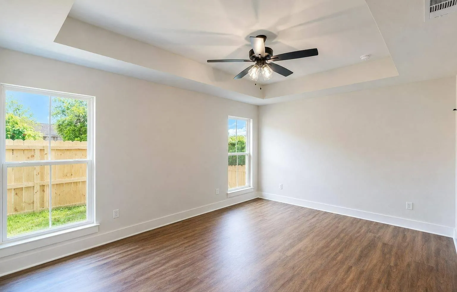 Single Family Residence For Sale in Cherokee County , 421 S Bonner Street, Jacksonville, Texas 75766, 2 Bedrooms, 2 Bathrooms, Garage spaces, 1,018 Sqft, built in 2026, Price $213,780, mls#21340677, Real Estate Agent in Jacksonville, Homes For Sale in Cherokee county, Homes For Sale in Jacksonville, Realtor in Jacksonville Texas, Real Estate Brokerage Independent Realty Texas, Luminita Cordes Realtor