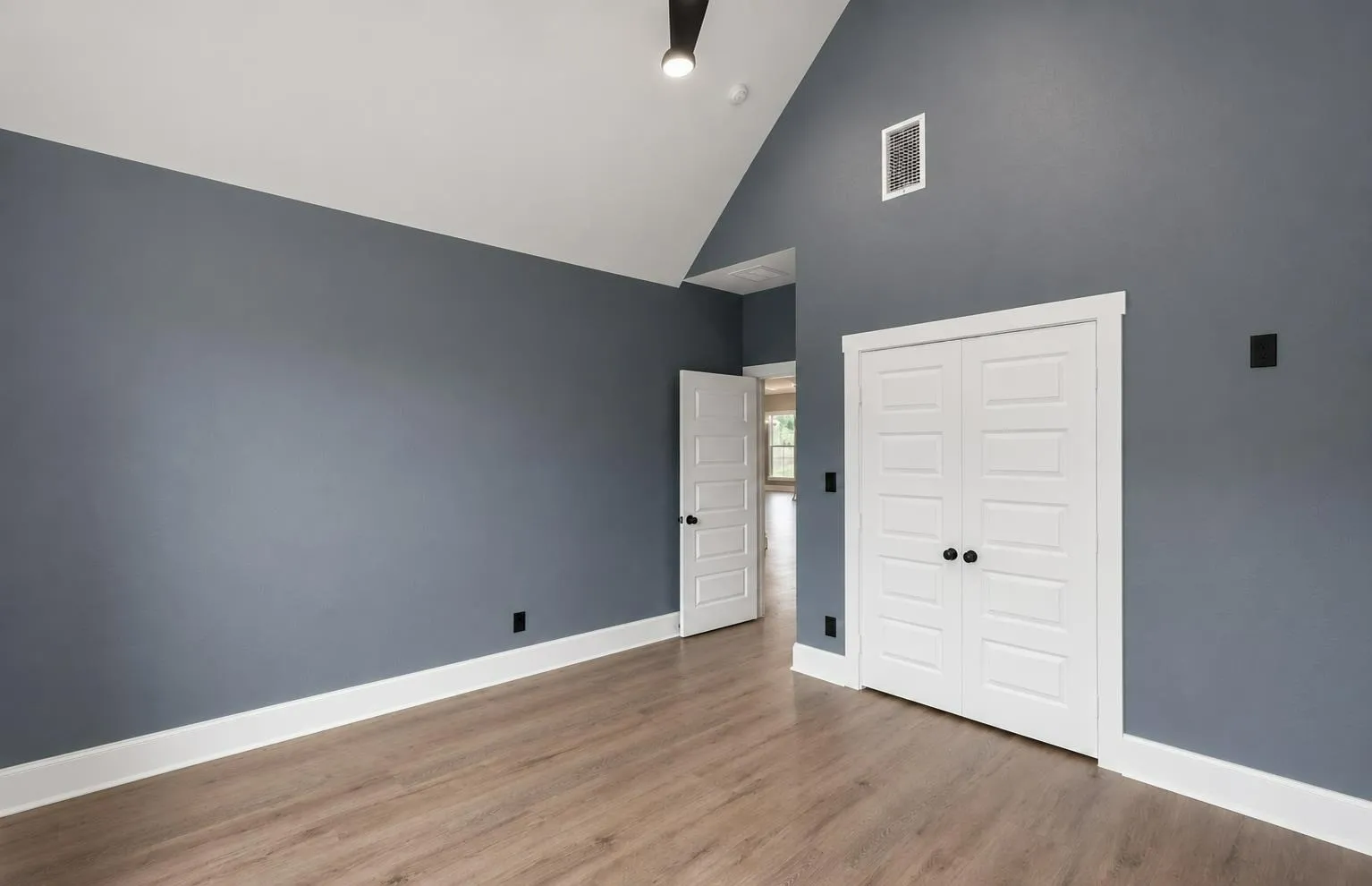 Single Family Residence For Sale in Smith County , 12248 Madison Crossing, Bullard, Texas 75757, 3 Bedrooms, 3 Bathrooms, 2 Garage spaces, 2,457 Sqft, built in 2026, Price $589,860, mls#21340382, Real Estate Agent in Bullard, Homes For Sale in Smith county, Homes For Sale in Bullard, Realtor in Bullard Texas, Real Estate Brokerage Independent Realty Texas, Luminita Cordes Realtor