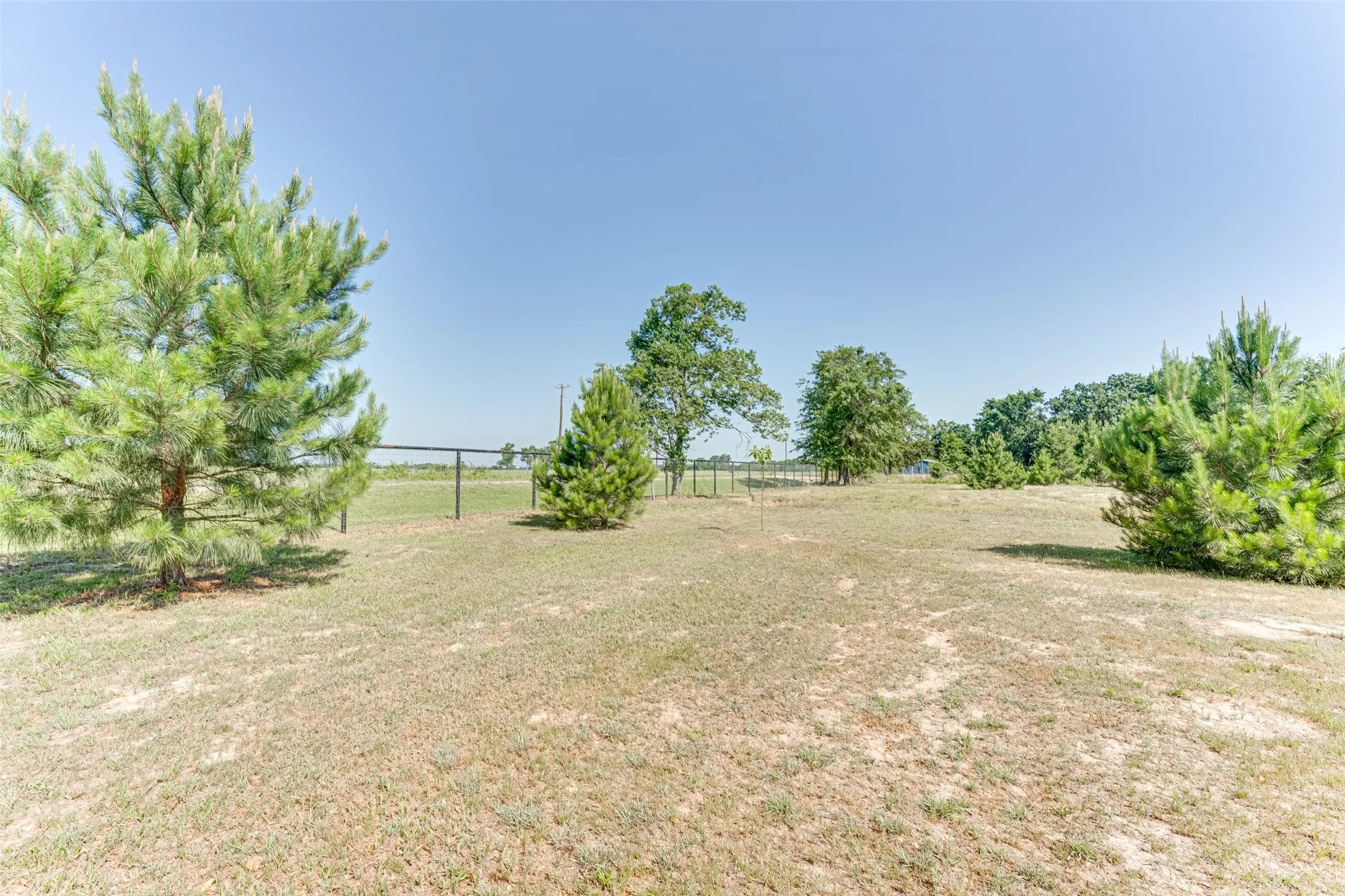 Manufactured Home For Sale in Rains County , 890 Fm 275, Emory, Texas 75440, 4 Bedroom, 3 Bathroom, Garage spaces, 2,560 Sqft, built in 2020, mls#21344391, Real Estate Agent in Emory, Homes For Sale in Rains county, Homes For Sale in Emory, Realtor in Emory Texas, Real Estate Brokerage Independent Realty Texas, Luminita Cordes Realtor