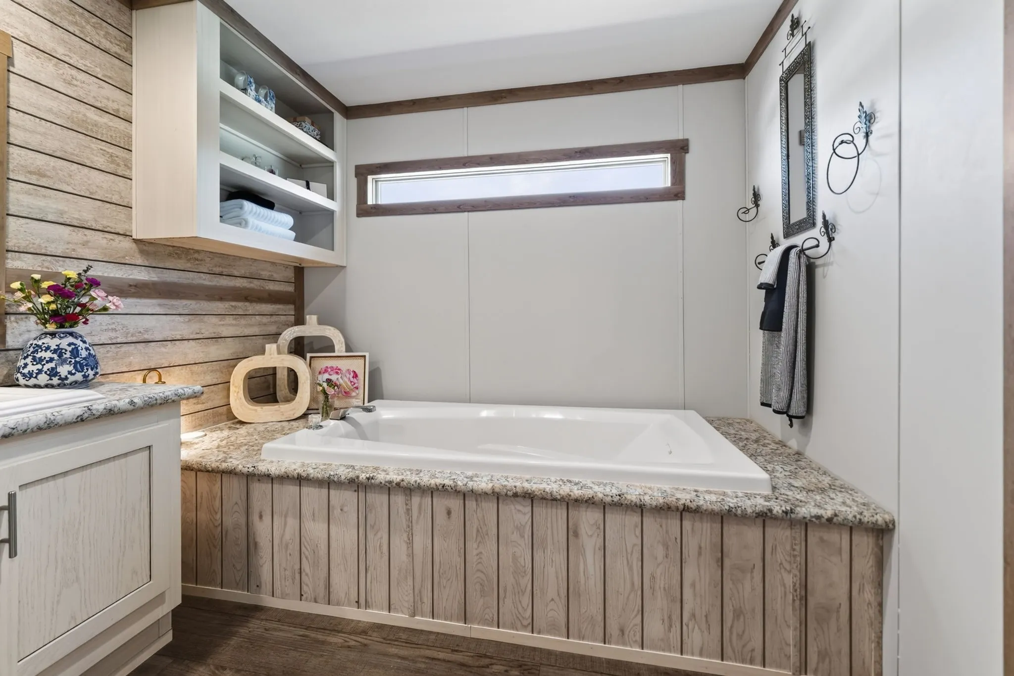Manufactured Home For Sale in Rains County , 890 Fm 275, Emory, Texas 75440, 4 Bedroom, 3 Bathroom, Garage spaces, 2,560 Sqft, built in 2020, mls#21344391, Real Estate Agent in Emory, Homes For Sale in Rains county, Homes For Sale in Emory, Realtor in Emory Texas, Real Estate Brokerage Independent Realty Texas, Luminita Cordes Realtor