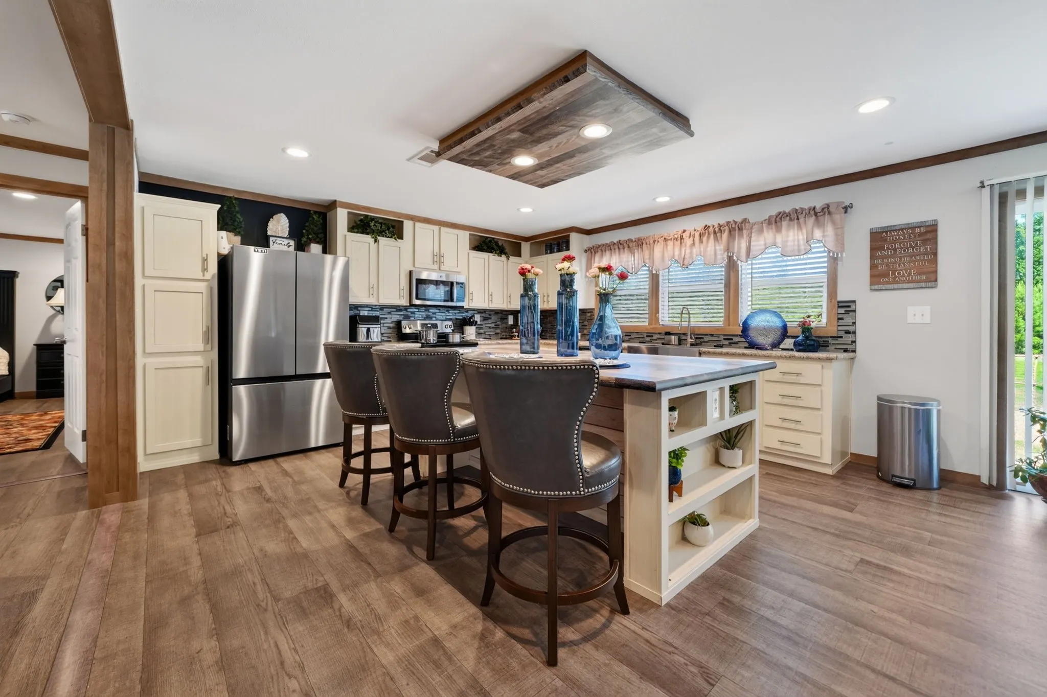 Manufactured Home For Sale in Rains County , 890 Fm 275, Emory, Texas 75440, 4 Bedroom, 3 Bathroom, Garage spaces, 2,560 Sqft, built in 2020, mls#21344391, Real Estate Agent in Emory, Homes For Sale in Rains county, Homes For Sale in Emory, Realtor in Emory Texas, Real Estate Brokerage Independent Realty Texas, Luminita Cordes Realtor