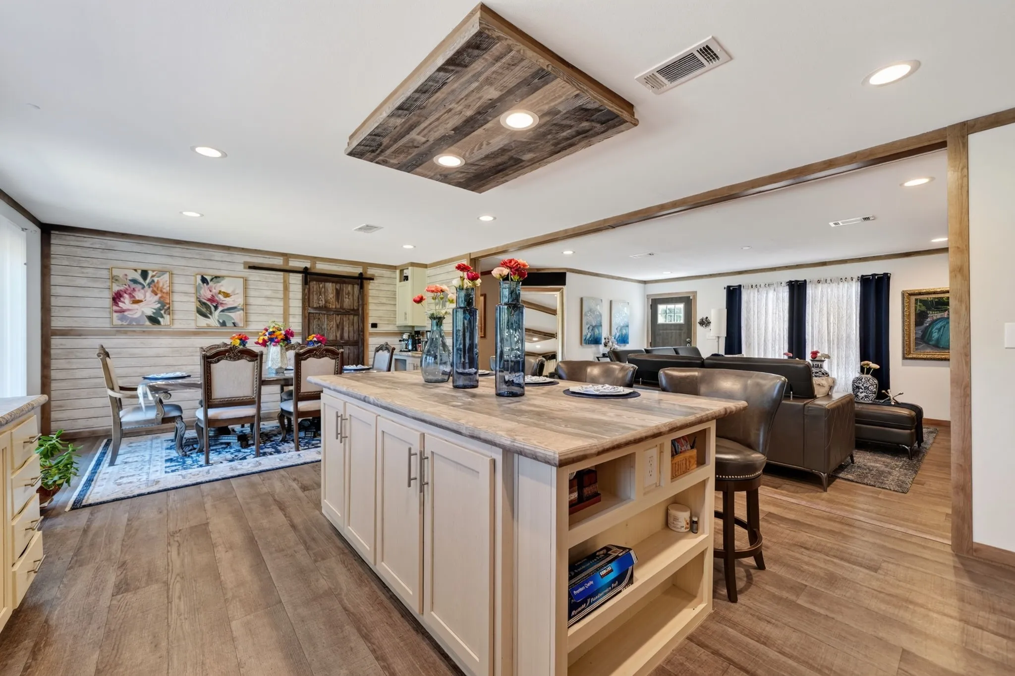 Manufactured Home For Sale in Rains County , 890 Fm 275, Emory, Texas 75440, 4 Bedroom, 3 Bathroom, Garage spaces, 2,560 Sqft, built in 2020, mls#21344391, Real Estate Agent in Emory, Homes For Sale in Rains county, Homes For Sale in Emory, Realtor in Emory Texas, Real Estate Brokerage Independent Realty Texas, Luminita Cordes Realtor