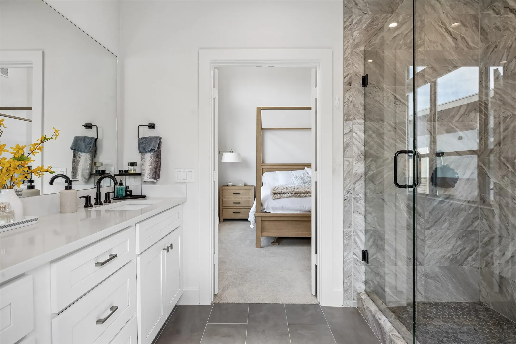 Condominium For Sale in Dallas County , 13900 Noel Road 301, Dallas, Texas 75240, 2 Bedroom, 3 Bathroom, 2 Garage spaces, 1,565 Sqft, built in 2022, mls#21344309, Real Estate Agent in Dallas, Homes For Sale in Dallas county, Homes For Sale in Dallas, Realtor in Dallas Texas, Real Estate Brokerage Independent Realty Texas, Luminita Cordes Realtor