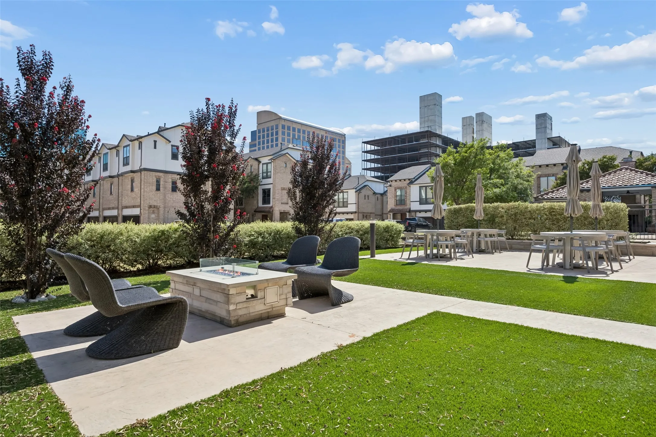 Condominium For Sale in Dallas County , 13900 Noel Road 301, Dallas, Texas 75240, 2 Bedroom, 3 Bathroom, 2 Garage spaces, 1,565 Sqft, built in 2022, mls#21344309, Real Estate Agent in Dallas, Homes For Sale in Dallas county, Homes For Sale in Dallas, Realtor in Dallas Texas, Real Estate Brokerage Independent Realty Texas, Luminita Cordes Realtor