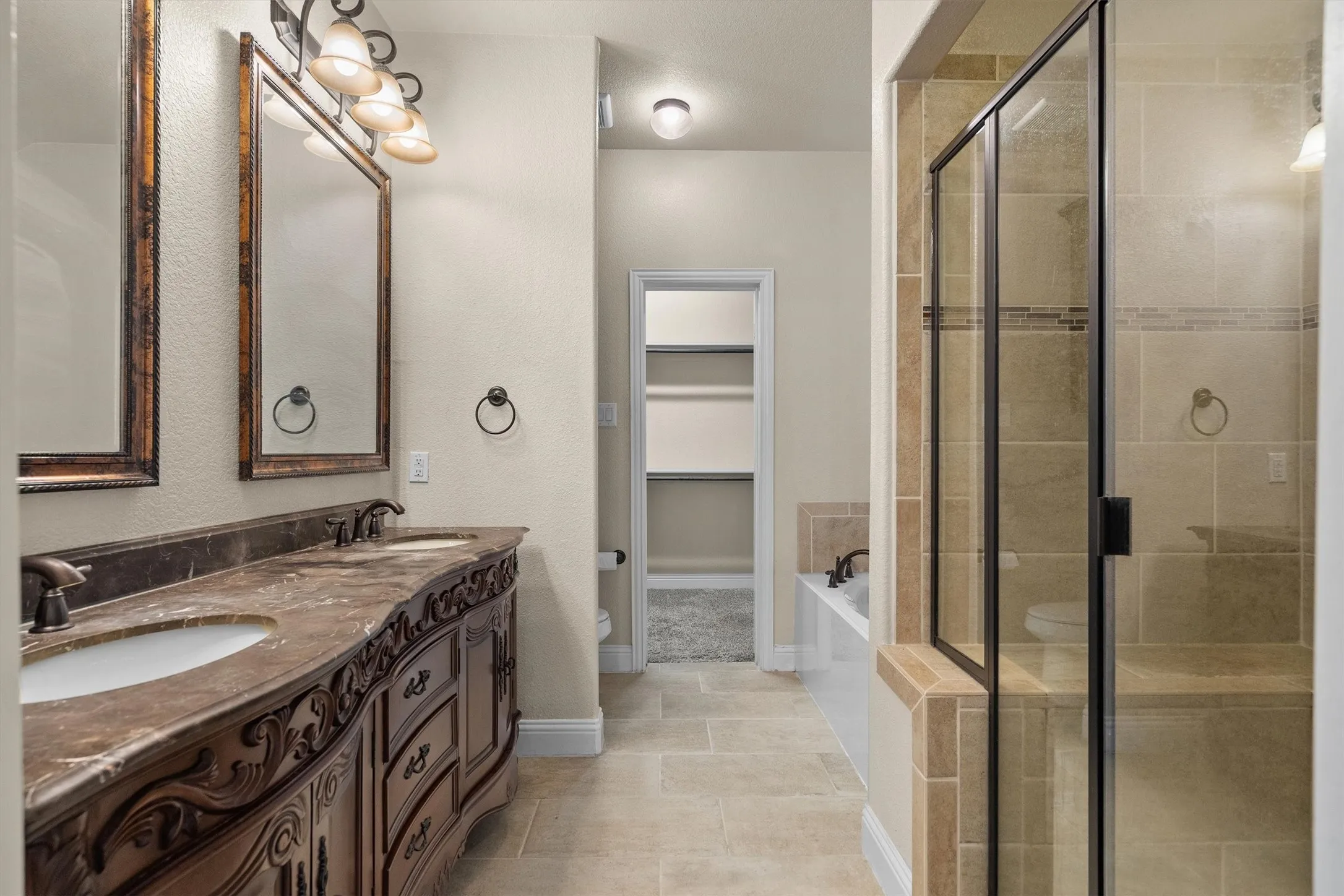 Single Family Residence For Sale in Denton County , 3913 Roxbury Street, Denton, Texas 76210, 3 Bedroom, 2 Bathroom, 2 Garage spaces, 1,918 Sqft, built in 2016, mls#21340574, Real Estate Agent in Denton, Homes For Sale in Denton county, Homes For Sale in Denton, Realtor in Denton Texas, Real Estate Brokerage Independent Realty Texas, Luminita Cordes Realtor