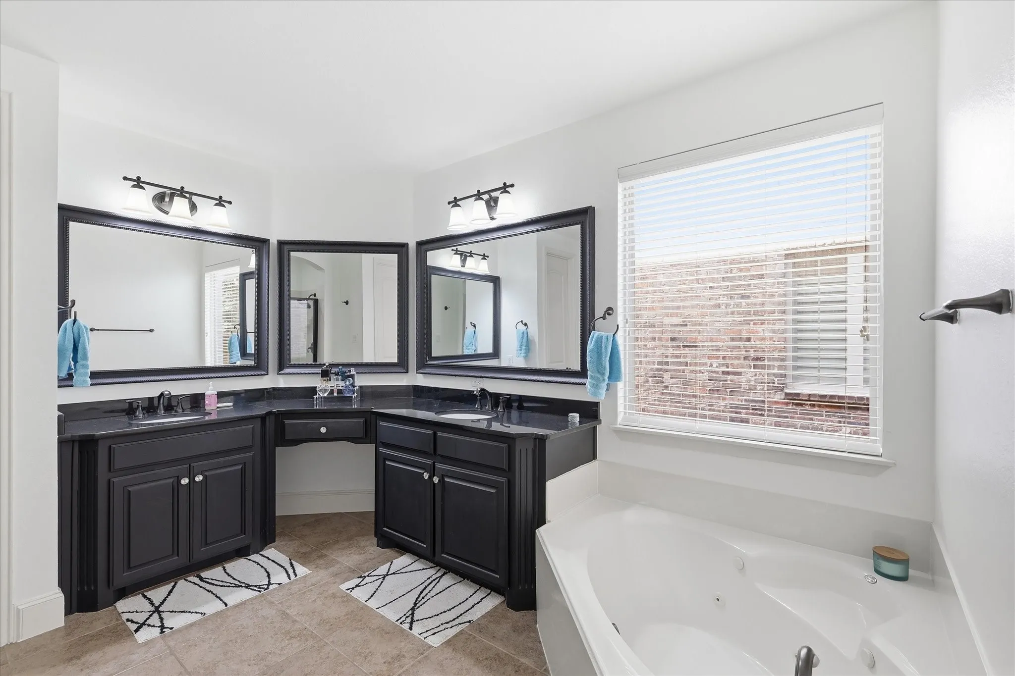 Primary bath