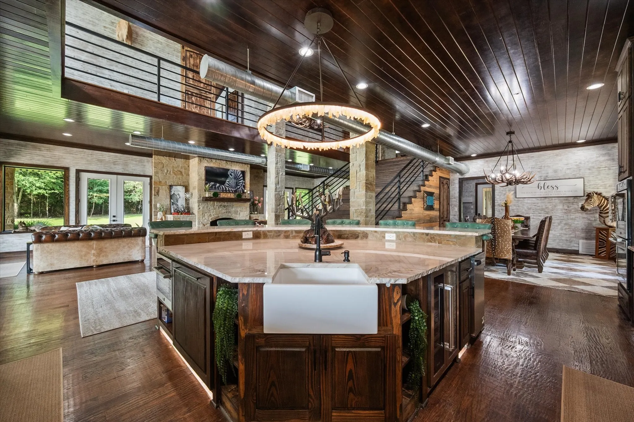 Farm For Sale in Freestone County , 218 FCR 1055, Wortham, Texas 76693, 4 Bedrooms, 4 Bathrooms, 2 Garage spaces, 6,400 Sqft, built in 2023, Price $10,500,000, mls#21342842, Real Estate Agent in Wortham, Homes For Sale in Freestone county, Homes For Sale in Wortham, Realtor in Wortham Texas, Real Estate Brokerage Independent Realty Texas, Luminita Cordes Realtor