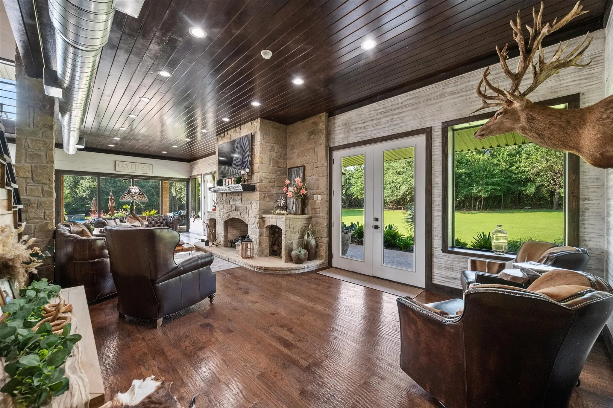 Farm For Sale in Freestone County , 218 FCR 1055, Wortham, Texas 76693, 4 Bedrooms, 4 Bathrooms, 2 Garage spaces, 6,400 Sqft, built in 2023, Price $10,500,000, mls#21342842, Real Estate Agent in Wortham, Homes For Sale in Freestone county, Homes For Sale in Wortham, Realtor in Wortham Texas, Real Estate Brokerage Independent Realty Texas, Luminita Cordes Realtor
