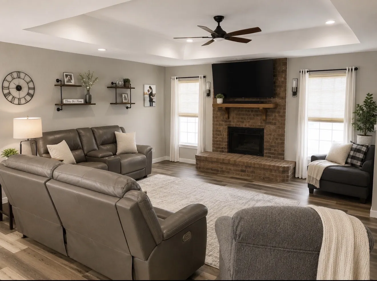 Single Family Residence For Sale in Collin County , 4016 Hidalgo Drive, Plano, Texas 75074, 3 Bedroom, 2 Bathroom, 2 Garage spaces, 1,718 Sqft, built in 1985, mls#21345319, Real Estate Agent in Plano, Homes For Sale in Collin county, Homes For Sale in Plano, Realtor in Plano Texas, Real Estate Brokerage Independent Realty Texas, Luminita Cordes Realtor