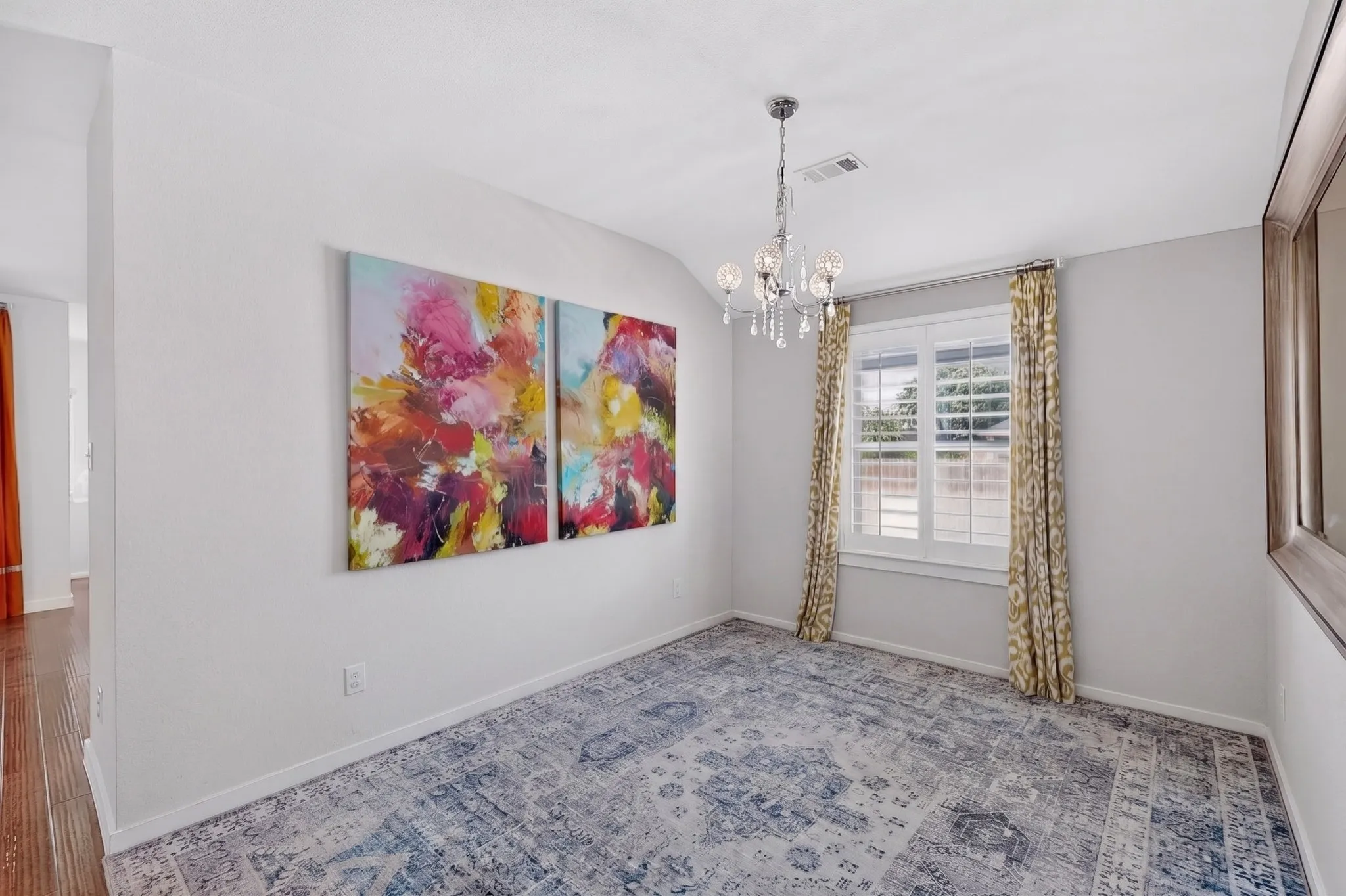 Formal dining room