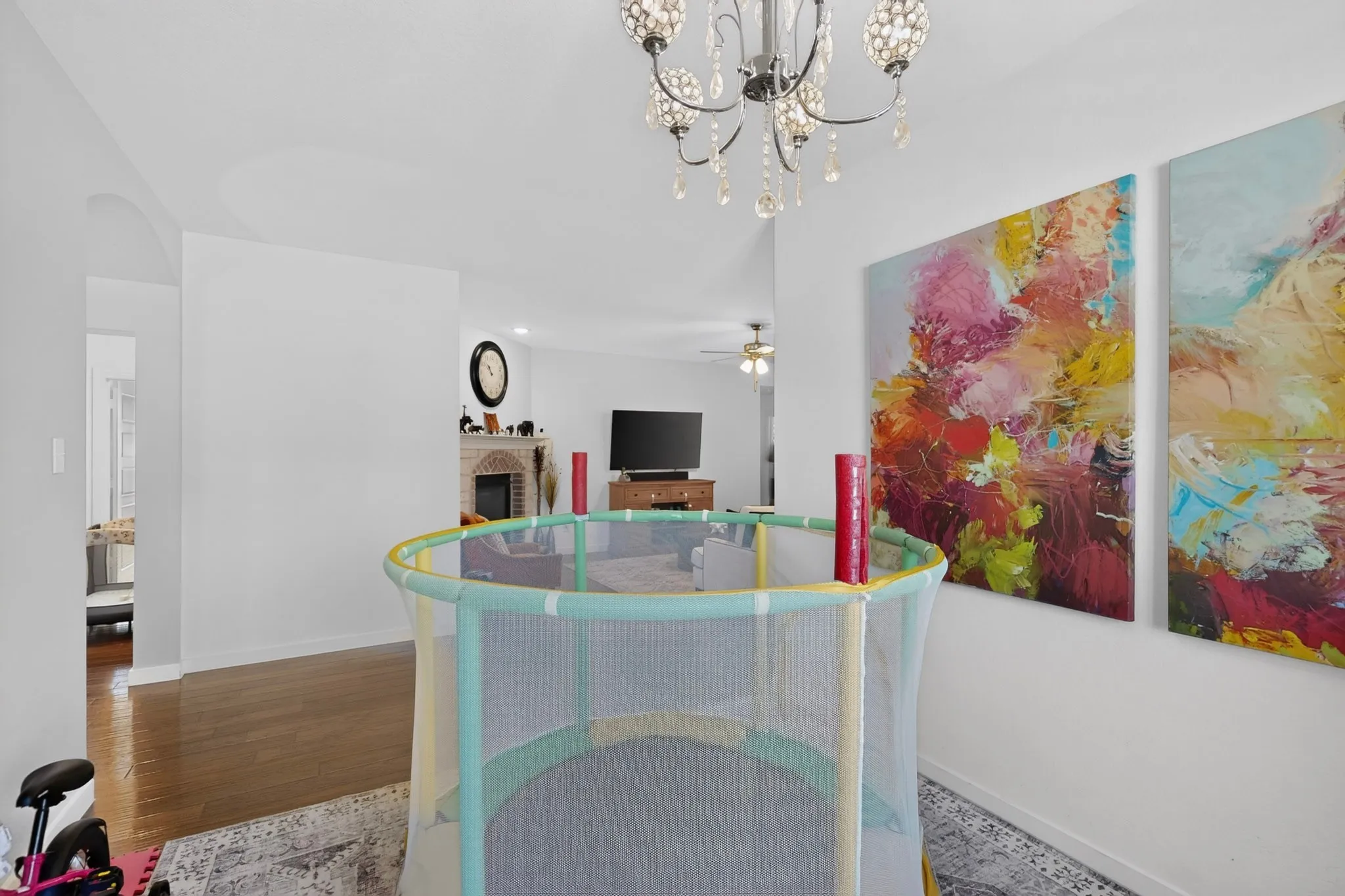 Dining room - can be used as play area