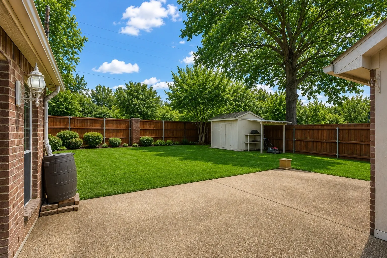 Single Family Residence For Sale in Denton County , 5204 Valleydale Drive, Flower Mound, Texas 75028, 3 Bedroom, 2 Bathroom, 2 Garage spaces, 2,104 Sqft, built in 1989, mls#21345012, Real Estate Agent in Flower Mound, Homes For Sale in Denton county, Homes For Sale in Flower Mound, Realtor in Flower Mound Texas, Real Estate Brokerage Independent Realty Texas, Luminita Cordes Realtor