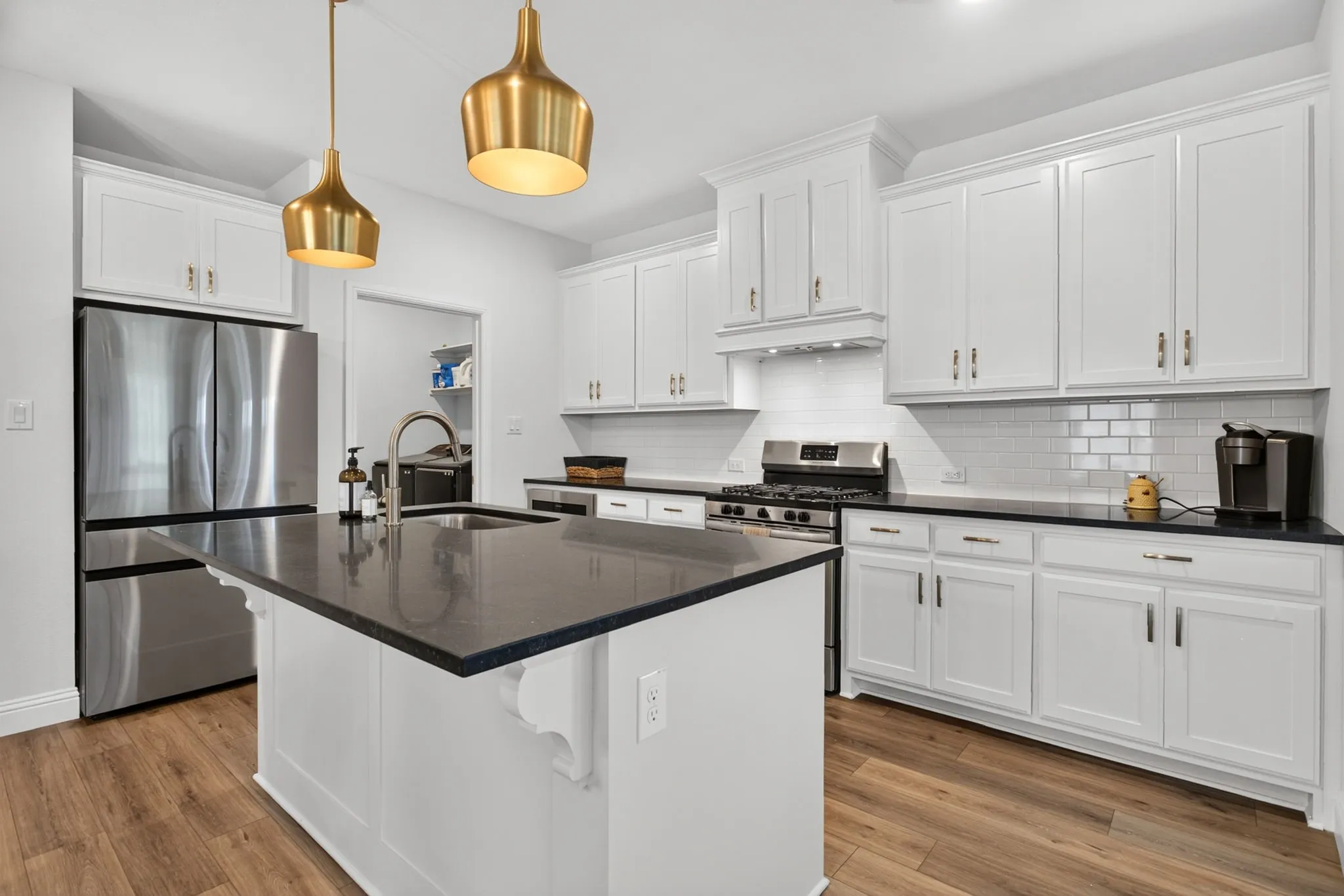 Single Family Residence For Sale in Parker County , 1009 Brown Valley Trail, Weatherford, Texas 76087, 3 Bedroom, 2 Bathroom, 2 Garage spaces, 2,124 Sqft, built in 2022, mls#21342758, Real Estate Agent in Weatherford, Homes For Sale in Parker county, Homes For Sale in Weatherford, Realtor in Weatherford Texas, Real Estate Brokerage Independent Realty Texas, Luminita Cordes Realtor