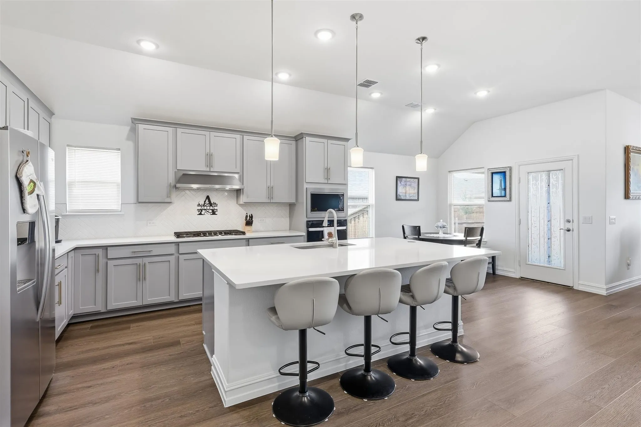 Single Family Residence For Sale in Tarrant County , 11140 Boyne Avenue, Fort Worth, Texas 76052, 3 Bedroom, 2 Bathroom, 2 Garage spaces, 2,204 Sqft, built in 2025, mls#21345457, Real Estate Agent in Fort Worth, Homes For Sale in Tarrant county, Homes For Sale in Fort Worth, Realtor in Fort Worth Texas, Real Estate Brokerage Independent Realty Texas, Luminita Cordes Realtor