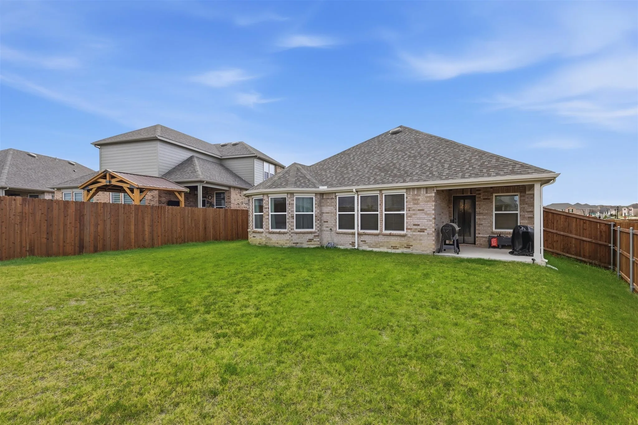 Single Family Residence For Sale in Tarrant County , 11140 Boyne Avenue, Fort Worth, Texas 76052, 3 Bedroom, 2 Bathroom, 2 Garage spaces, 2,204 Sqft, built in 2025, mls#21345457, Real Estate Agent in Fort Worth, Homes For Sale in Tarrant county, Homes For Sale in Fort Worth, Realtor in Fort Worth Texas, Real Estate Brokerage Independent Realty Texas, Luminita Cordes Realtor