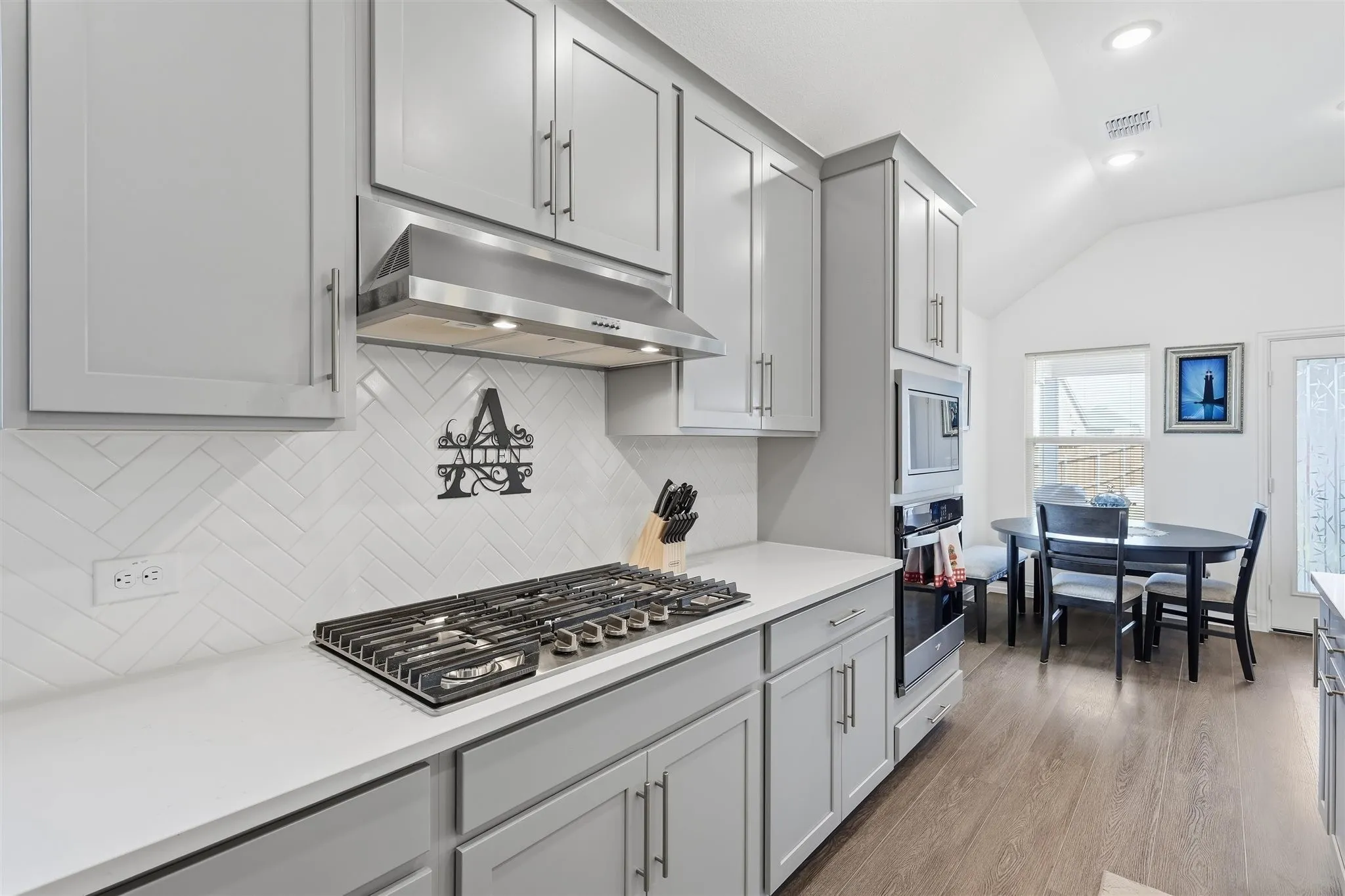 Single Family Residence For Sale in Tarrant County , 11140 Boyne Avenue, Fort Worth, Texas 76052, 3 Bedroom, 2 Bathroom, 2 Garage spaces, 2,204 Sqft, built in 2025, mls#21345457, Real Estate Agent in Fort Worth, Homes For Sale in Tarrant county, Homes For Sale in Fort Worth, Realtor in Fort Worth Texas, Real Estate Brokerage Independent Realty Texas, Luminita Cordes Realtor