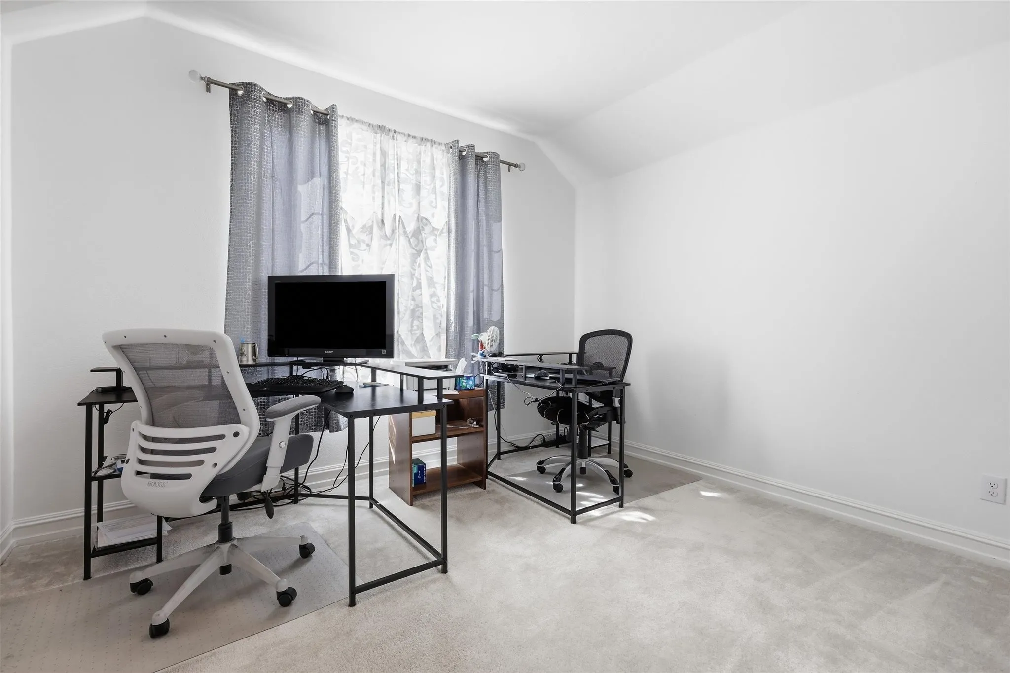 Single Family Residence For Sale in Tarrant County , 11140 Boyne Avenue, Fort Worth, Texas 76052, 3 Bedroom, 2 Bathroom, 2 Garage spaces, 2,204 Sqft, built in 2025, mls#21345457, Real Estate Agent in Fort Worth, Homes For Sale in Tarrant county, Homes For Sale in Fort Worth, Realtor in Fort Worth Texas, Real Estate Brokerage Independent Realty Texas, Luminita Cordes Realtor